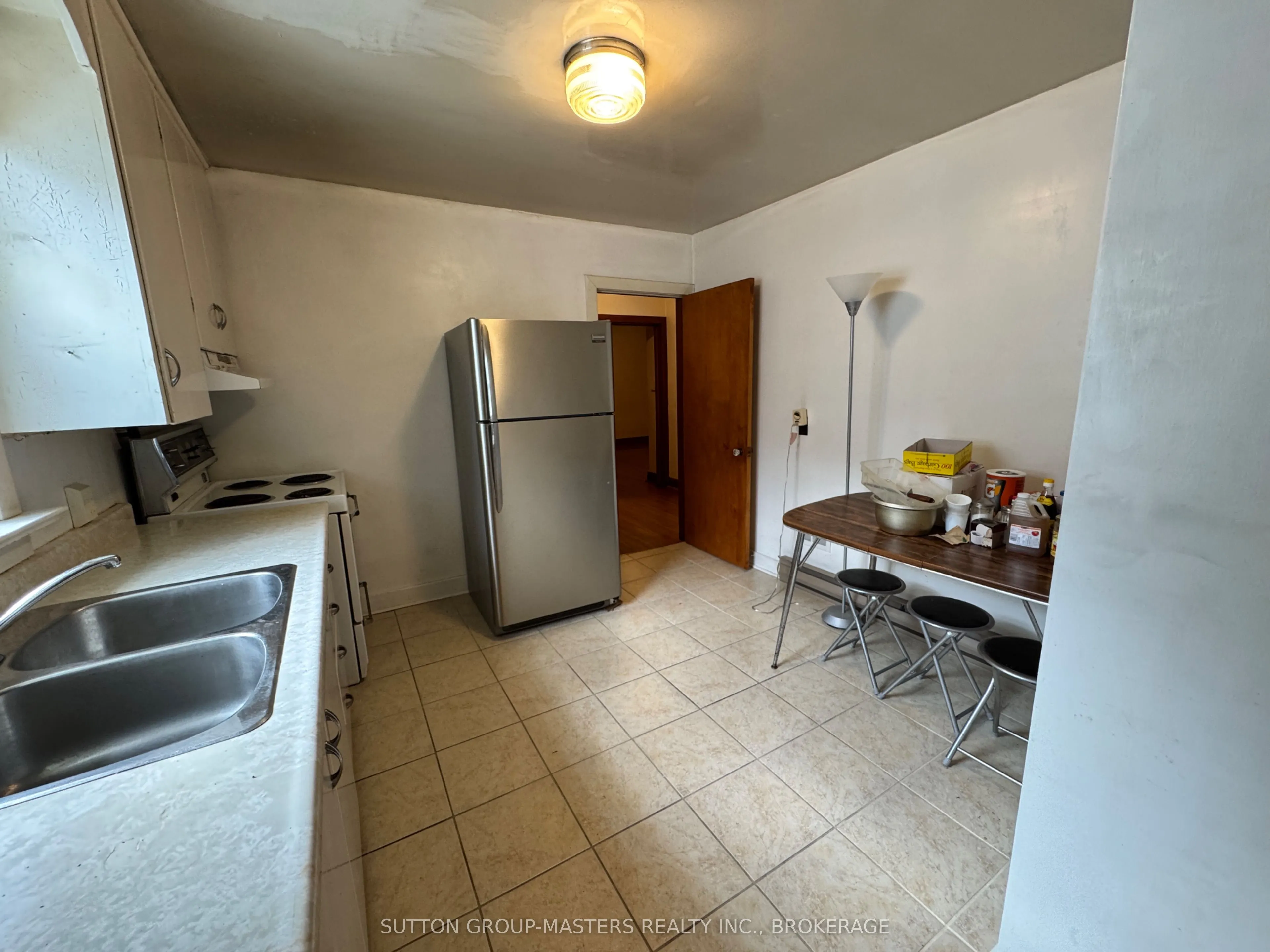 366 Division Street