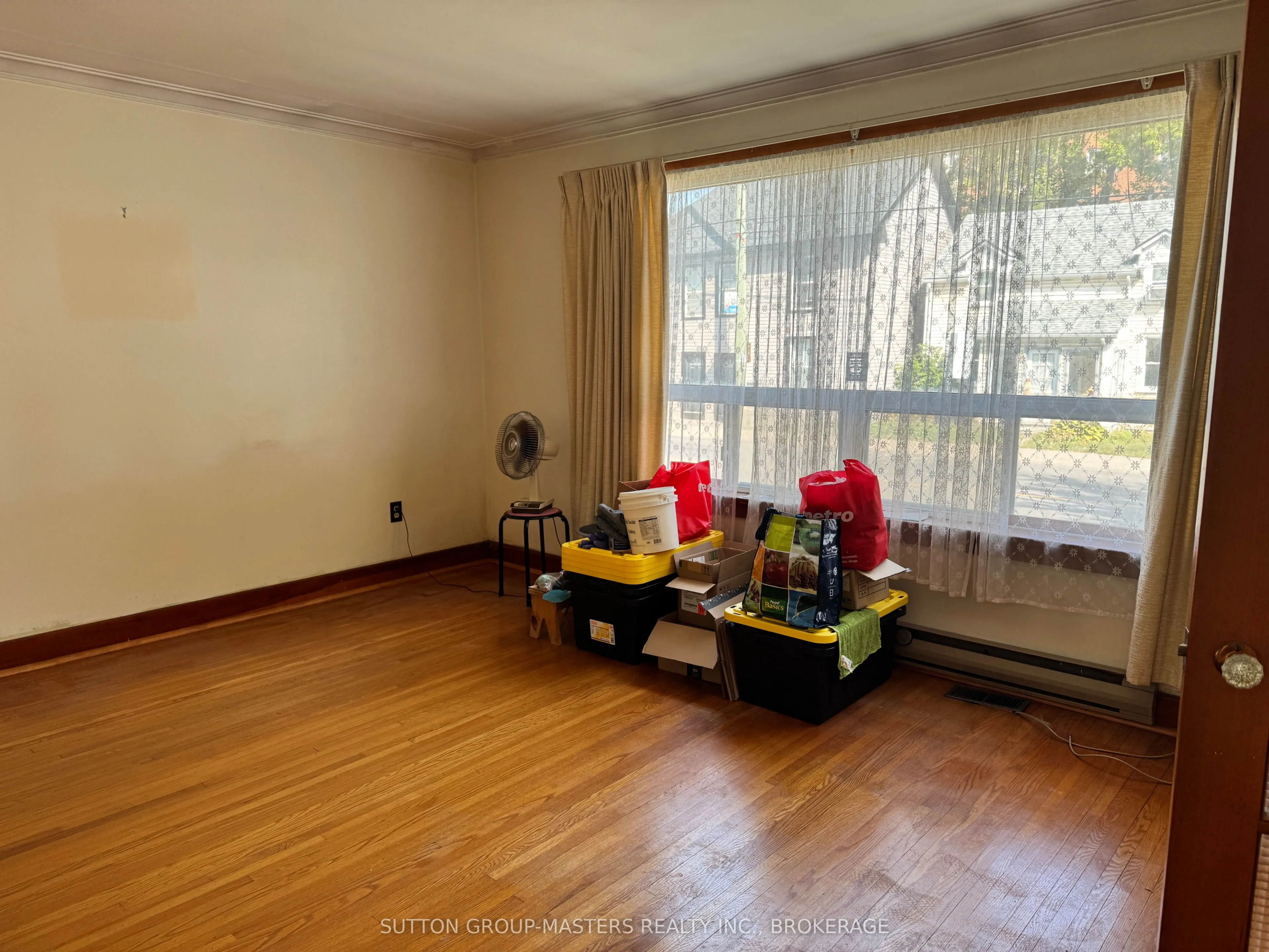 366 Division Street