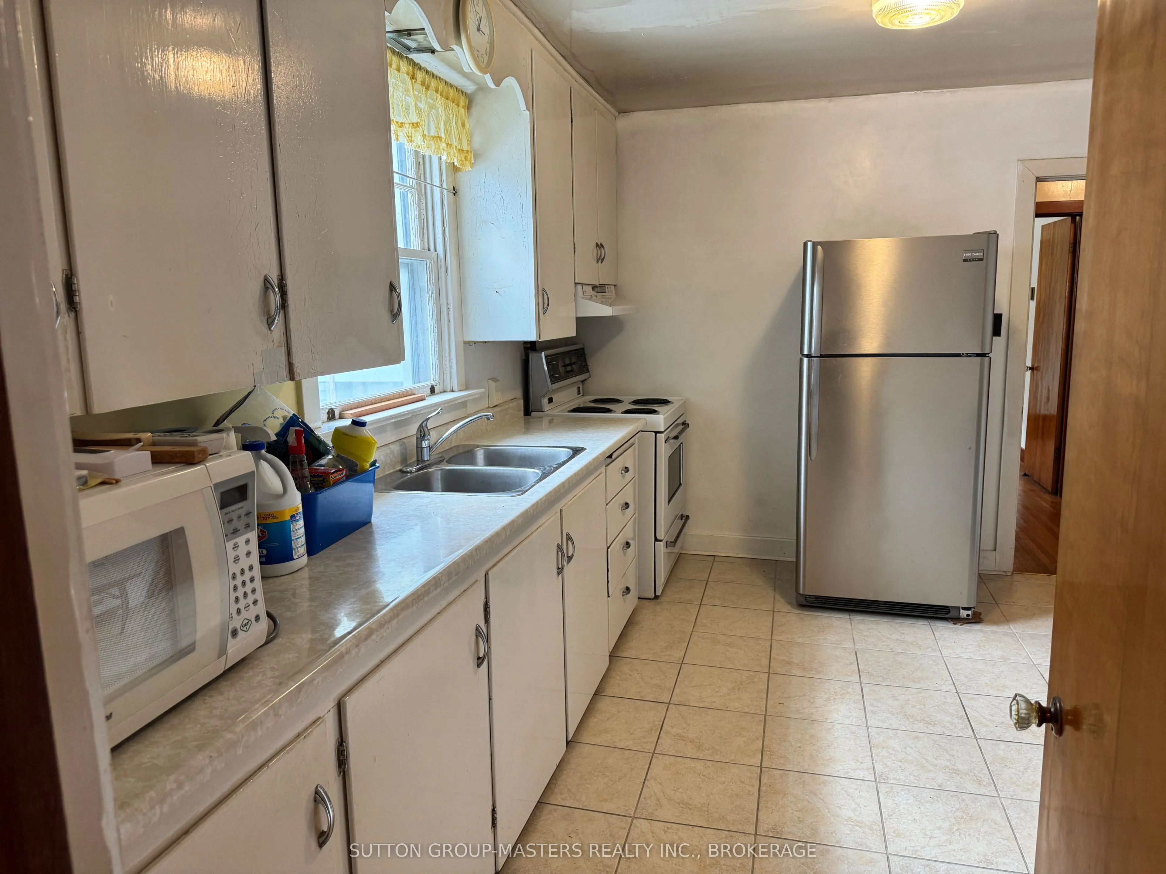 366 Division Street
