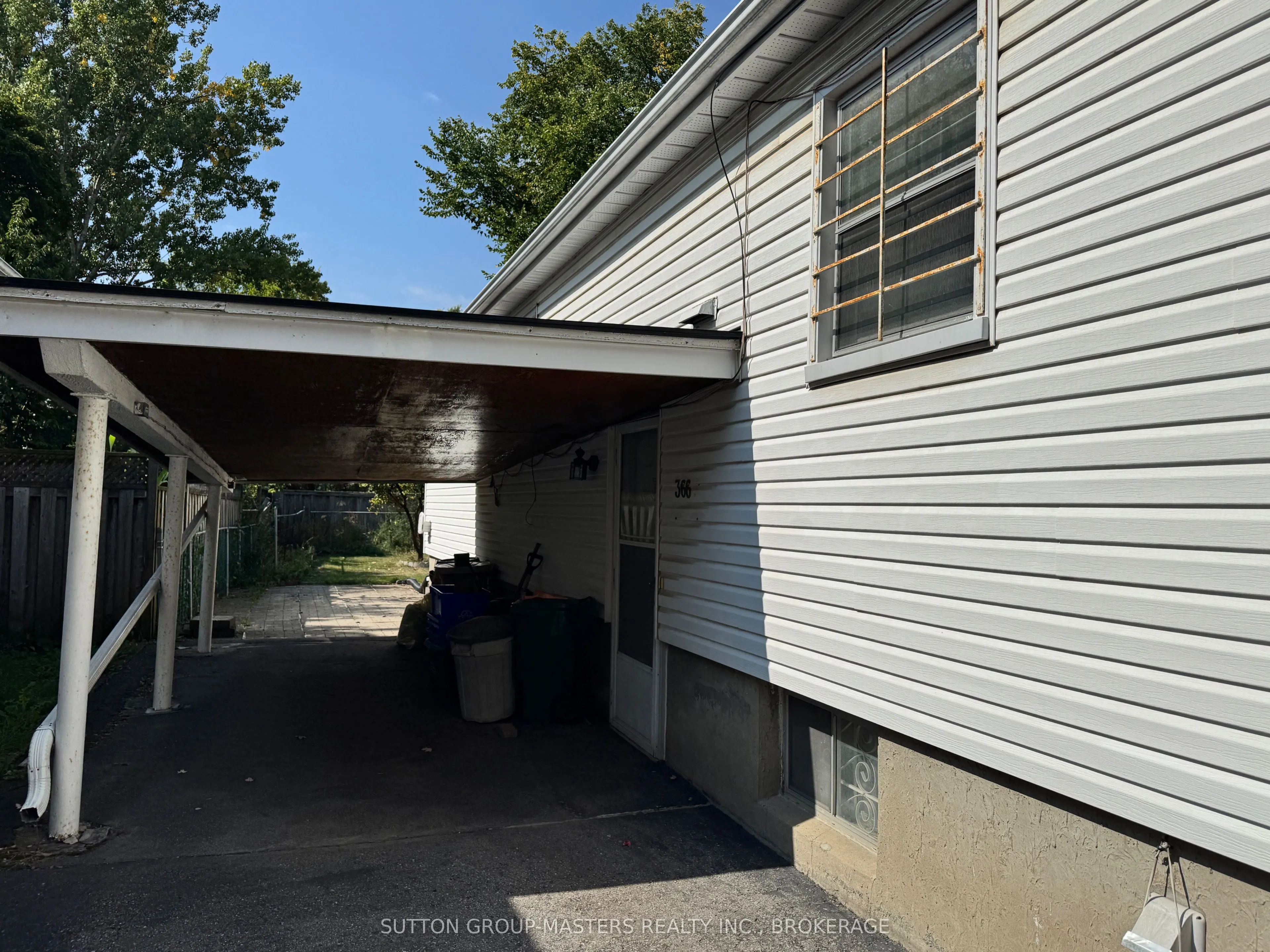 366 Division Street