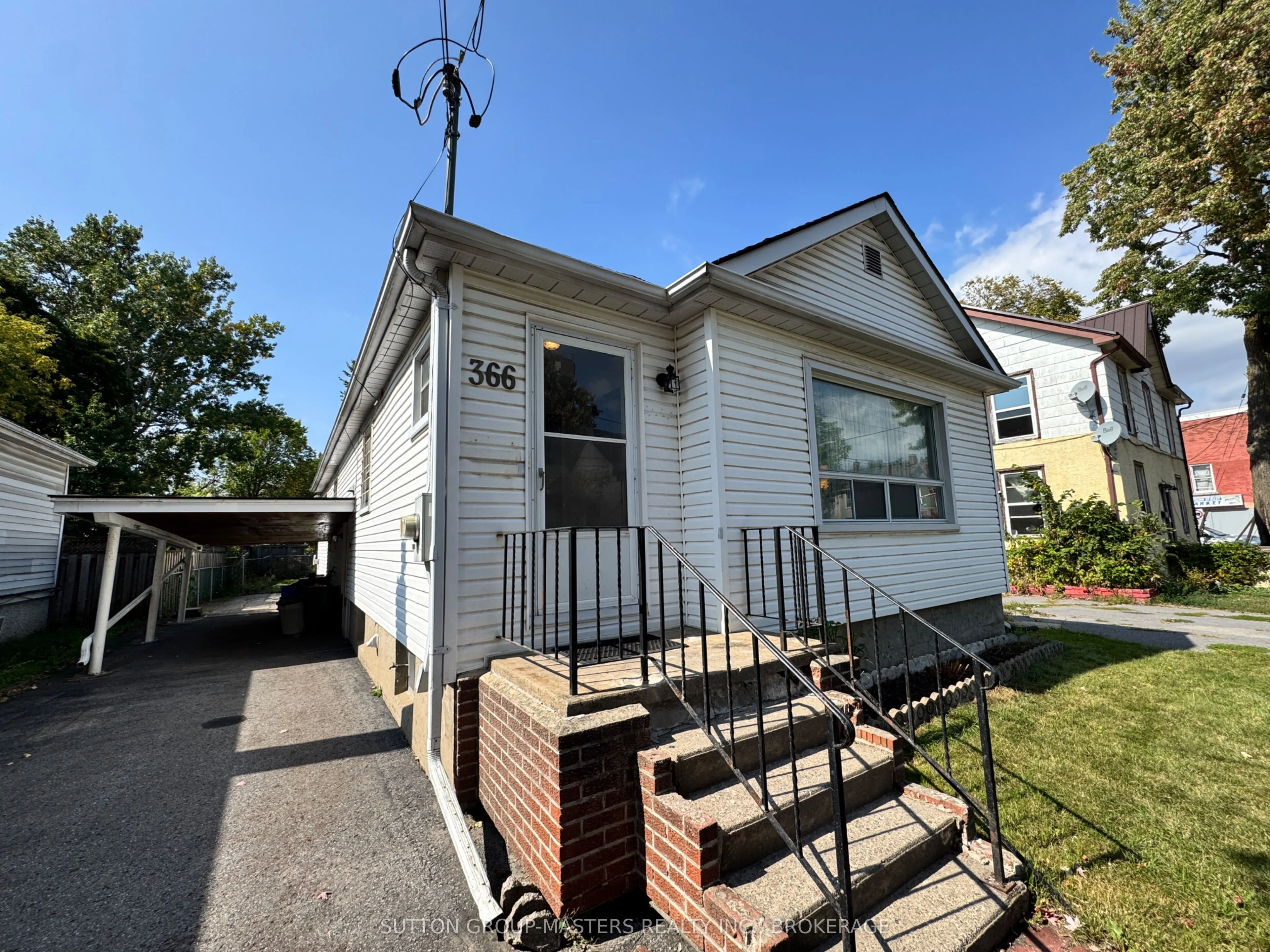 366 Division Street