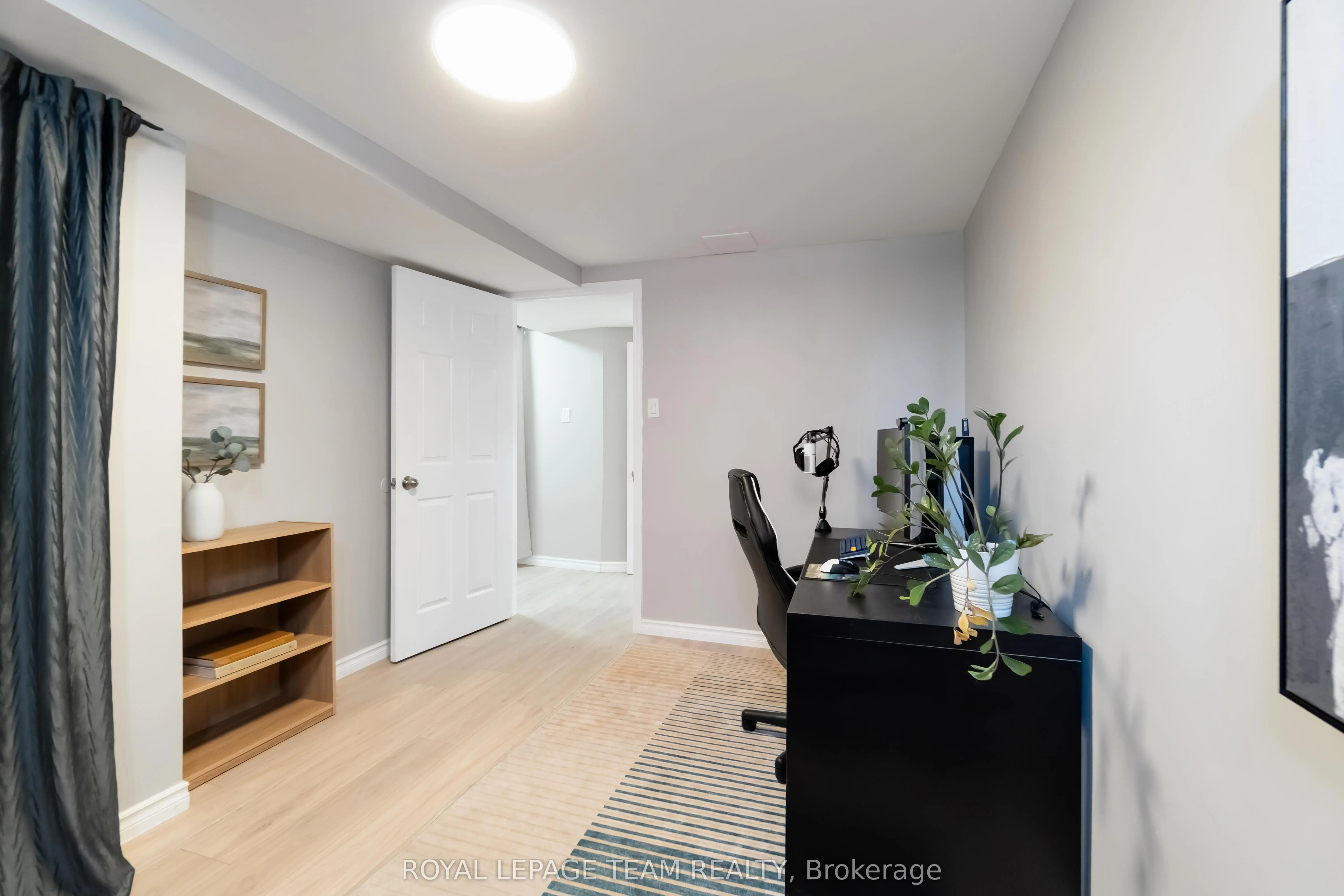 6 Wright Street