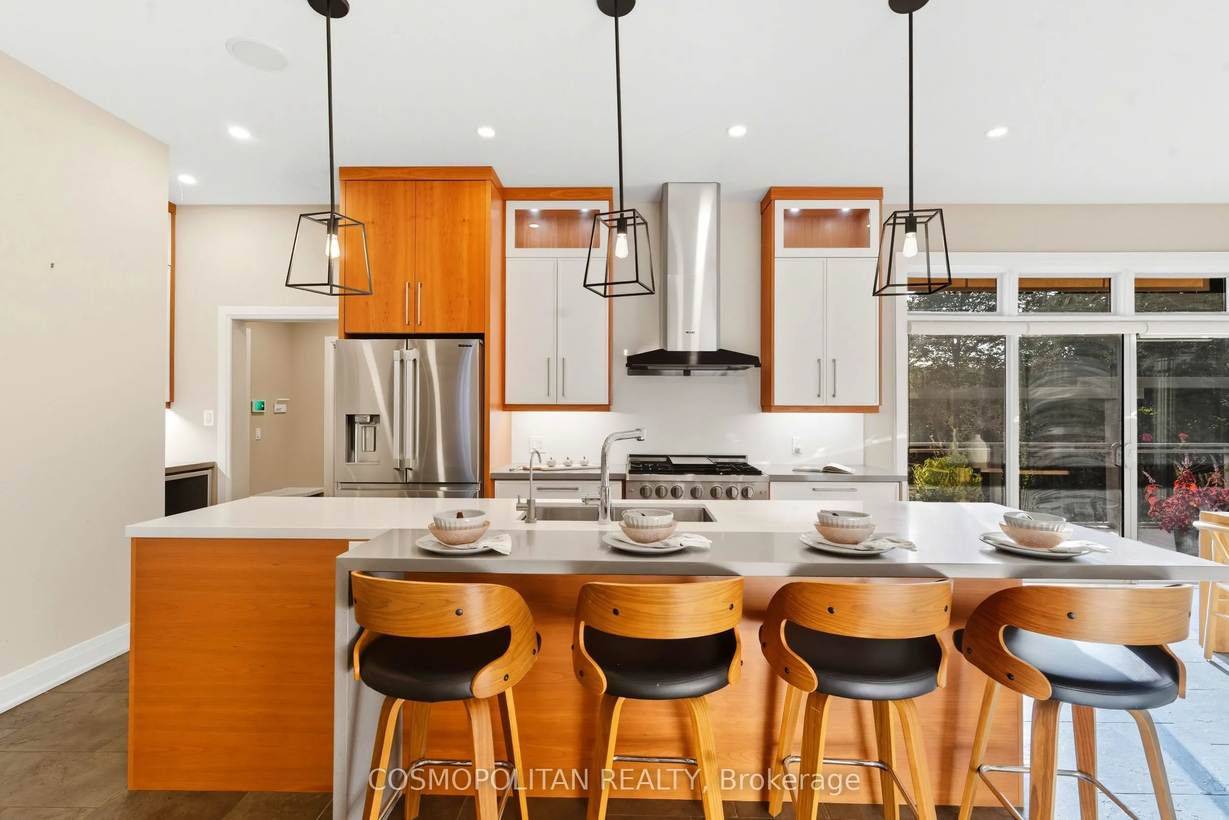 5 BROOKLYN Court