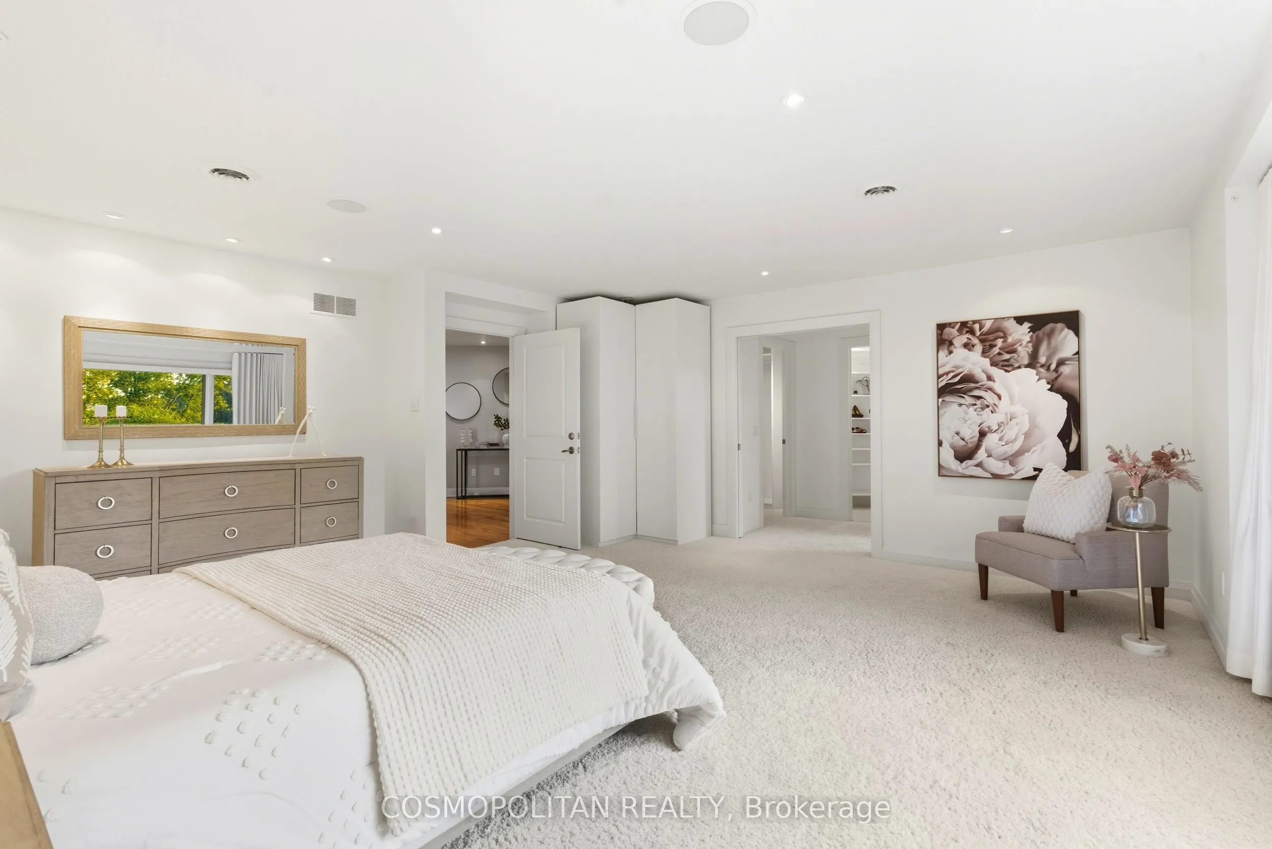 5 BROOKLYN Court