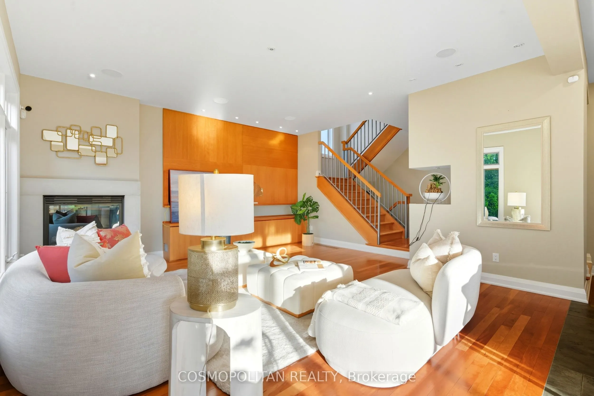 5 BROOKLYN Court