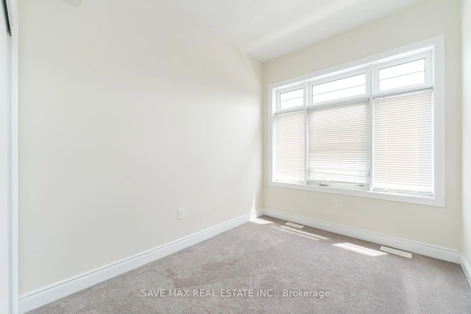 6 Amos Avenue
