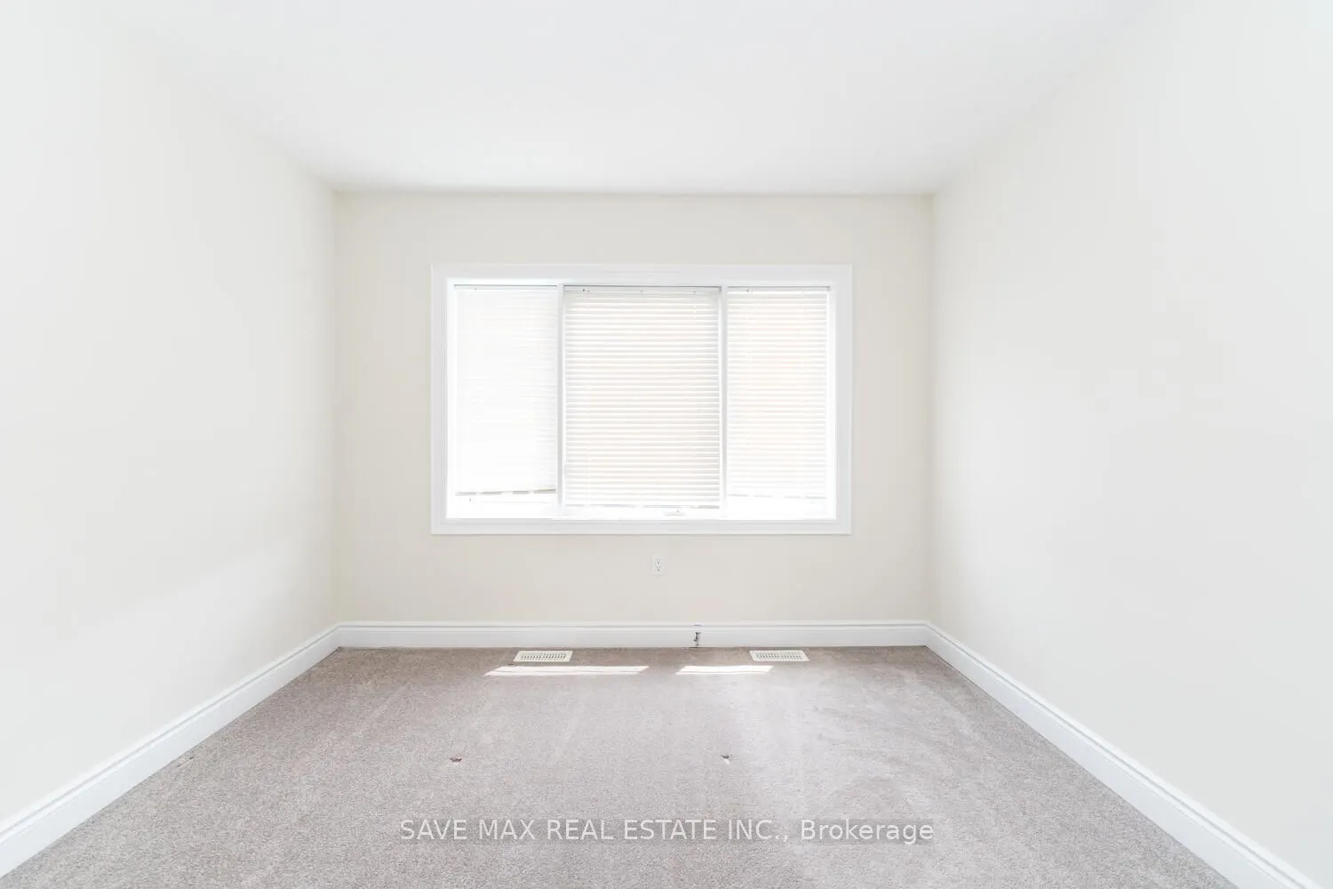 6 Amos Avenue
