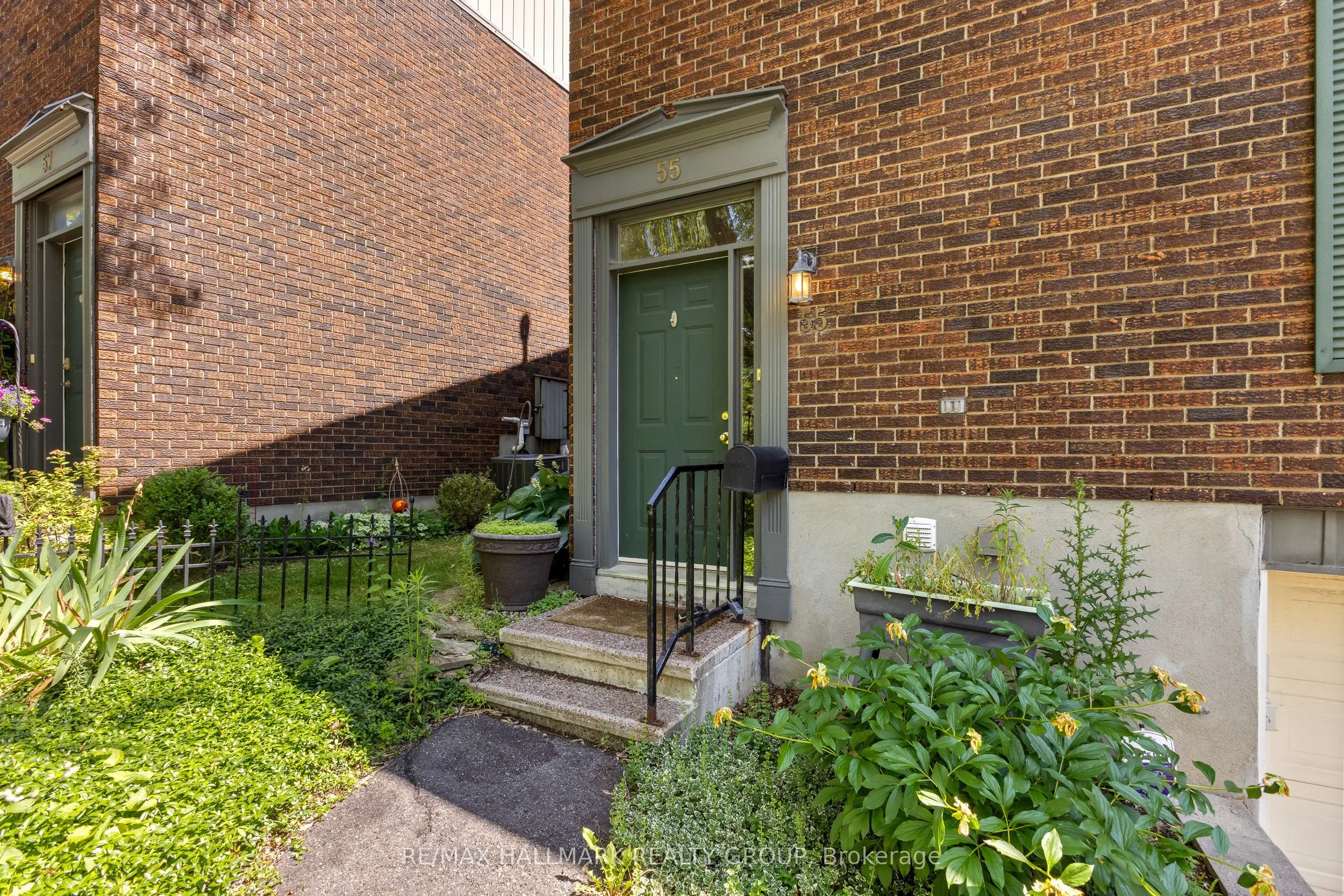 55 River Garden Private, #80