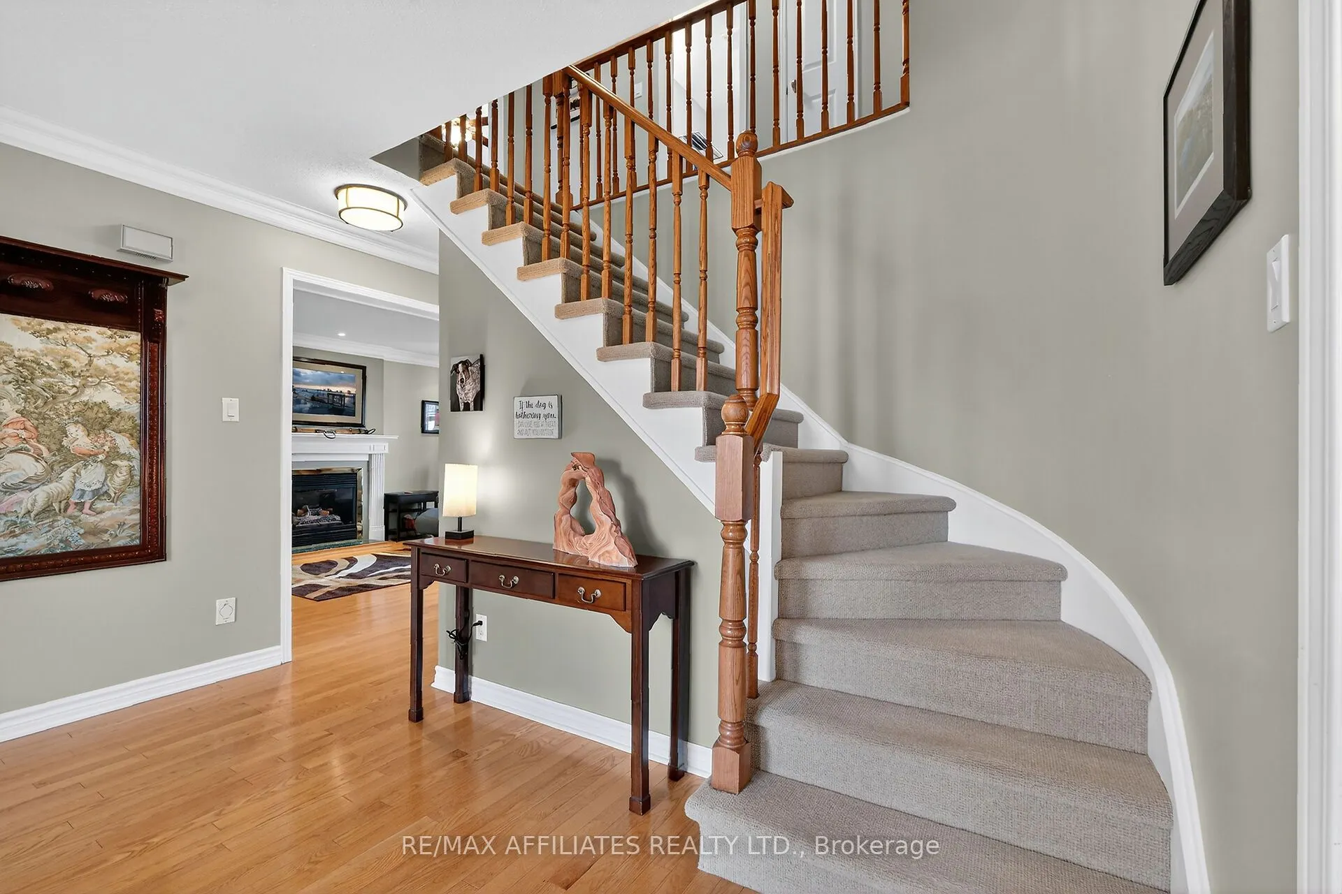 560 Falwyn Crescent