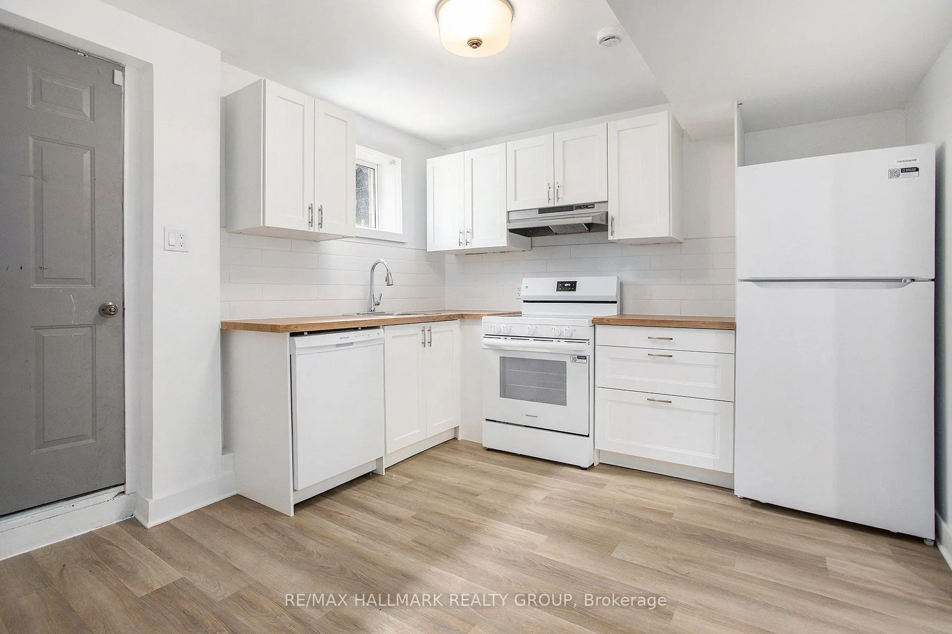 374-378 Montfort Street