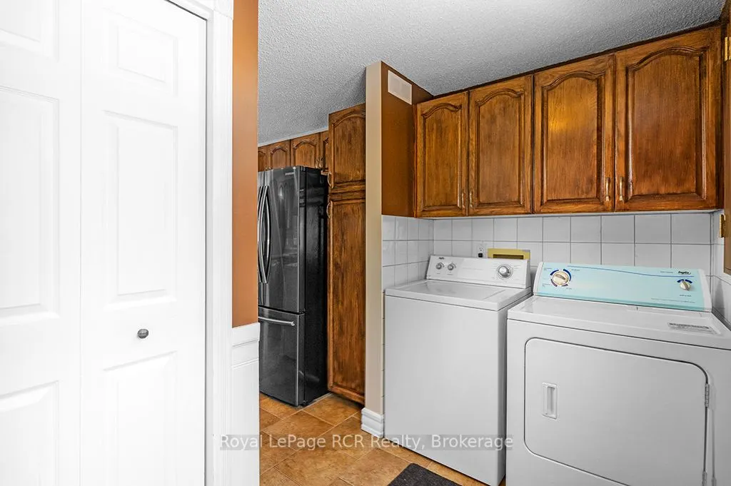 282848 Normanby-Bentinck Townline
