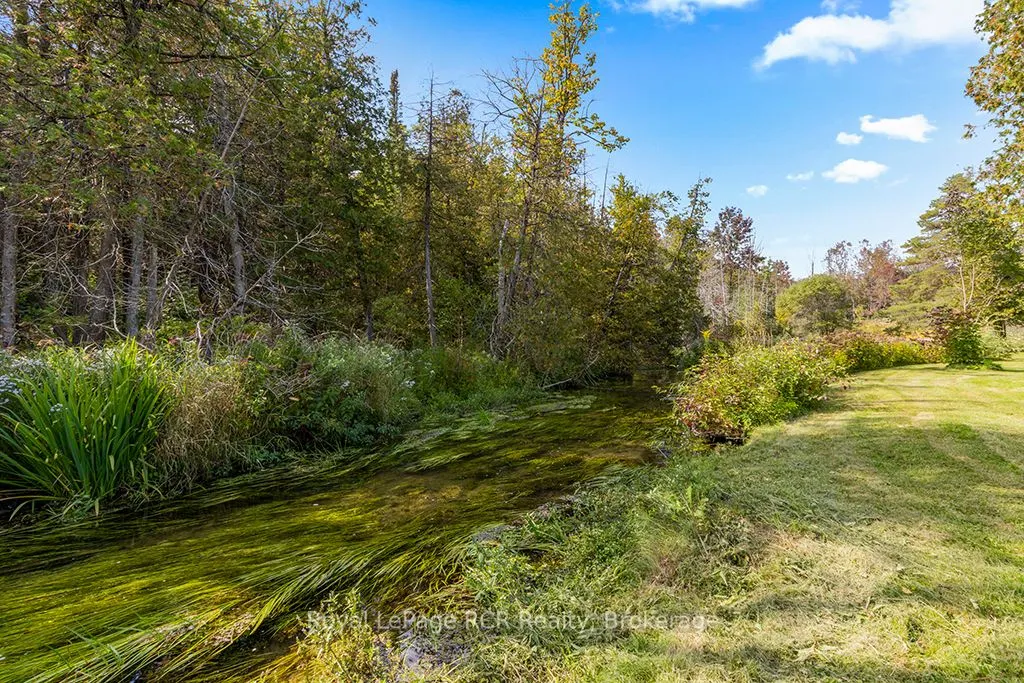 282848 Normanby-Bentinck Townline