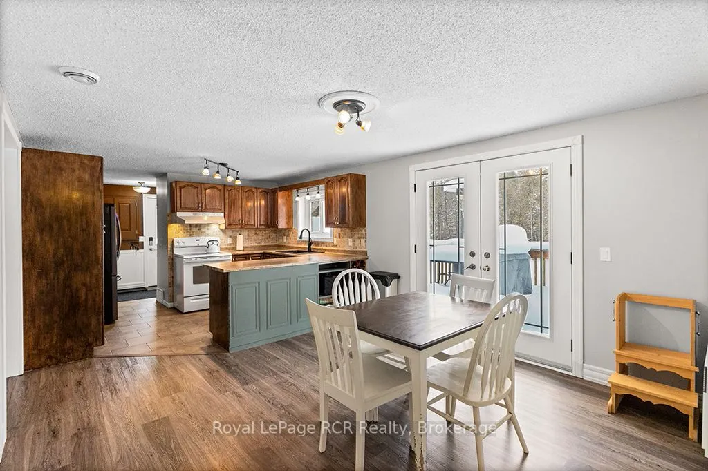 282848 Normanby-Bentinck Townline