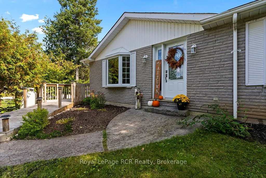 282848 Normanby-Bentinck Townline