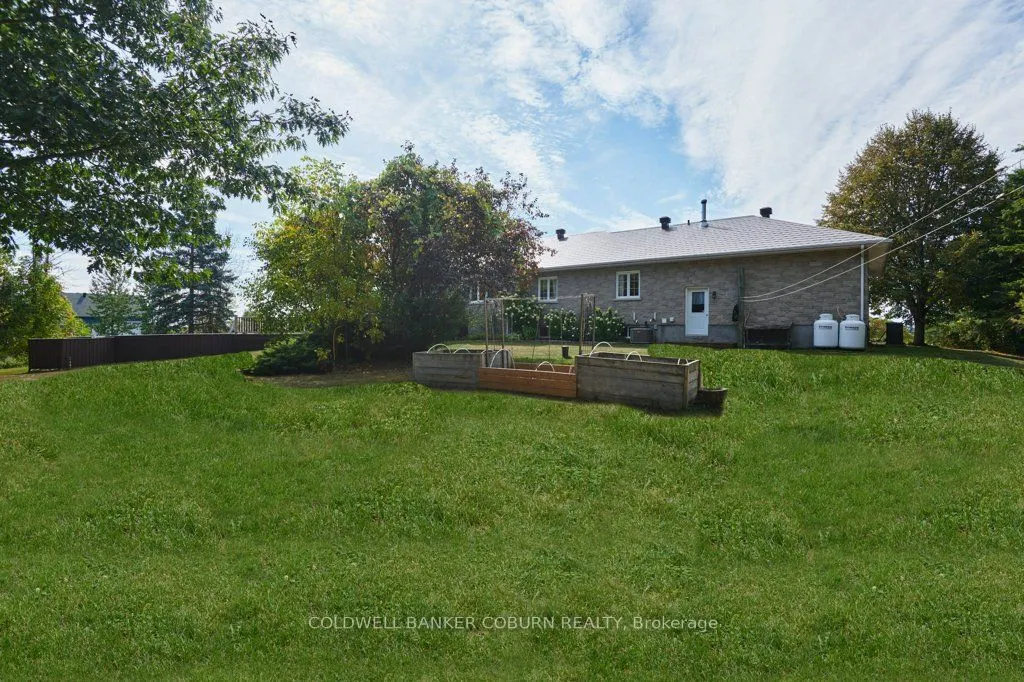 11229 Lakeshore Drive