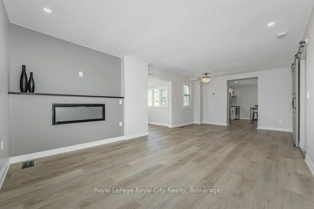 164 Suffolk Street W