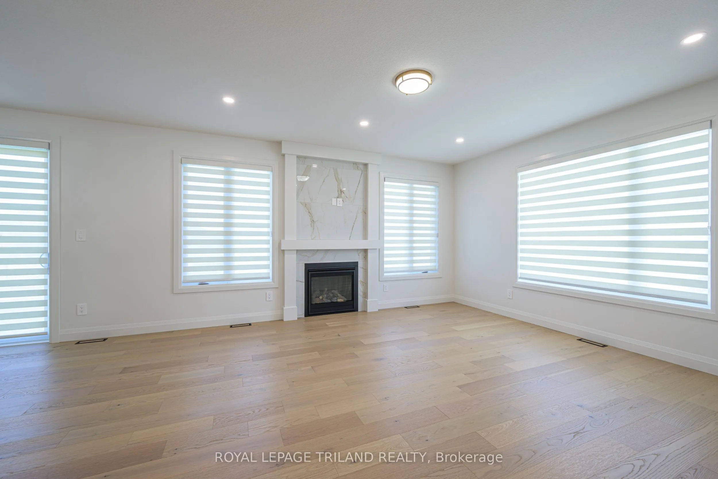 3741 Somerston Crescent