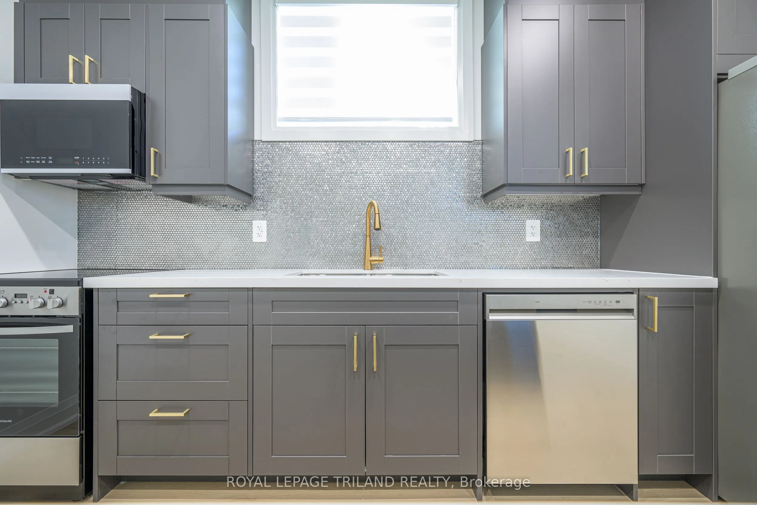 3741 Somerston Crescent
