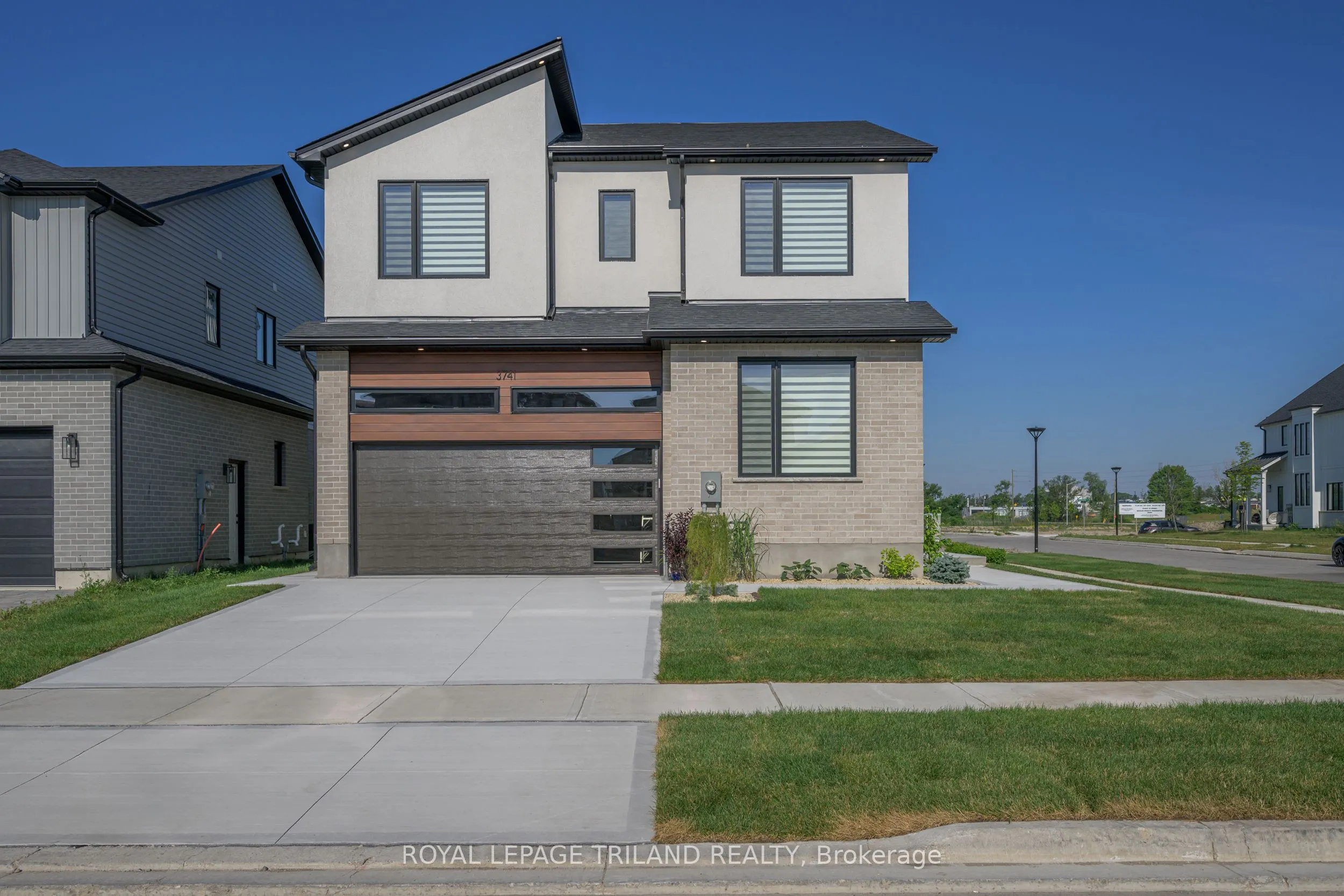3741 Somerston Crescent