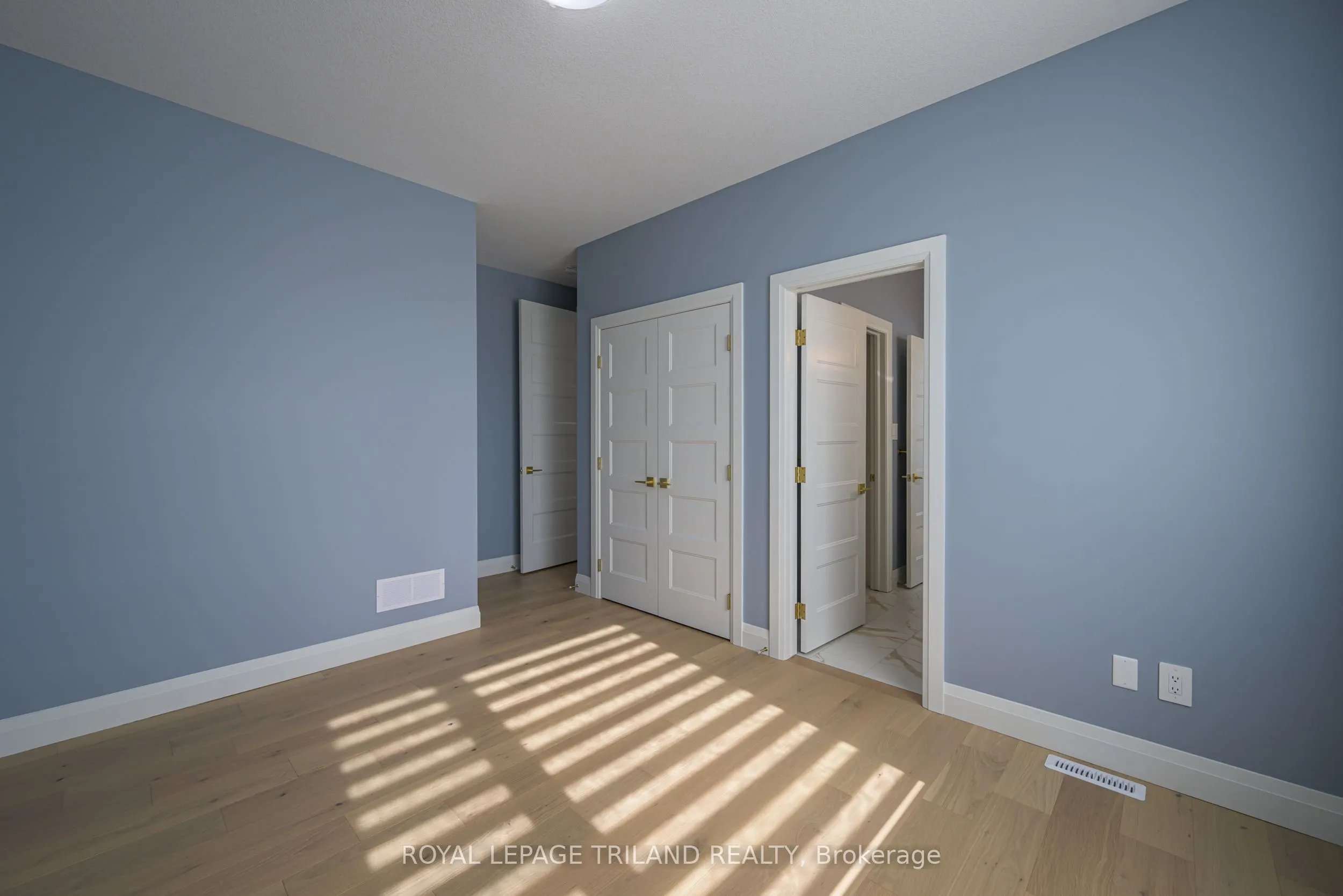 3741 Somerston Crescent