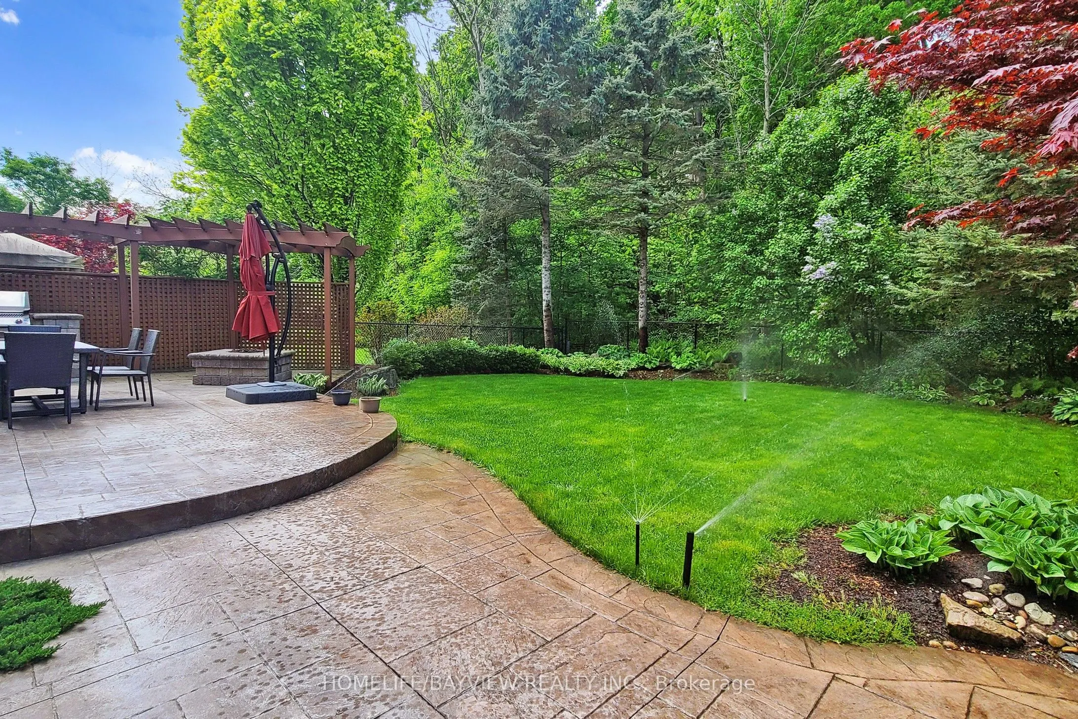 574 Sandbanks Crescent