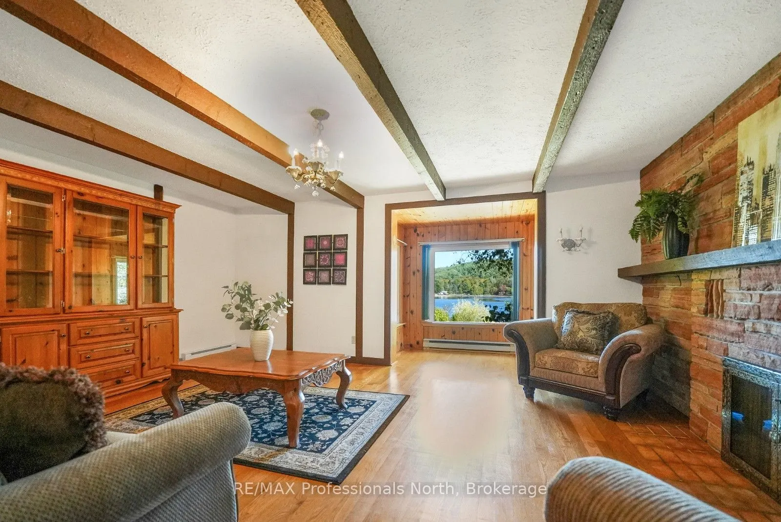 1093 Dark Lake Road