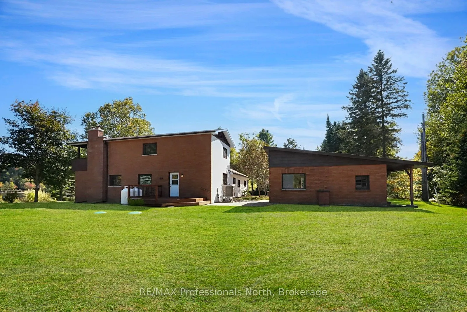 1093 Dark Lake Road