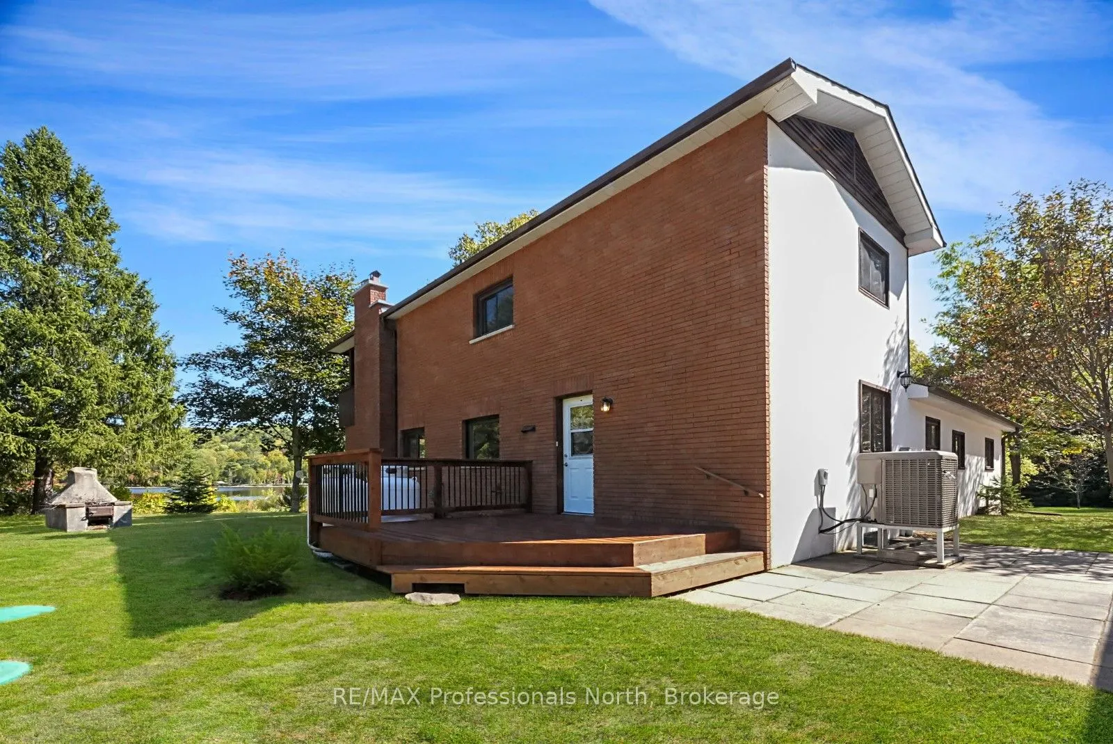 1093 Dark Lake Road