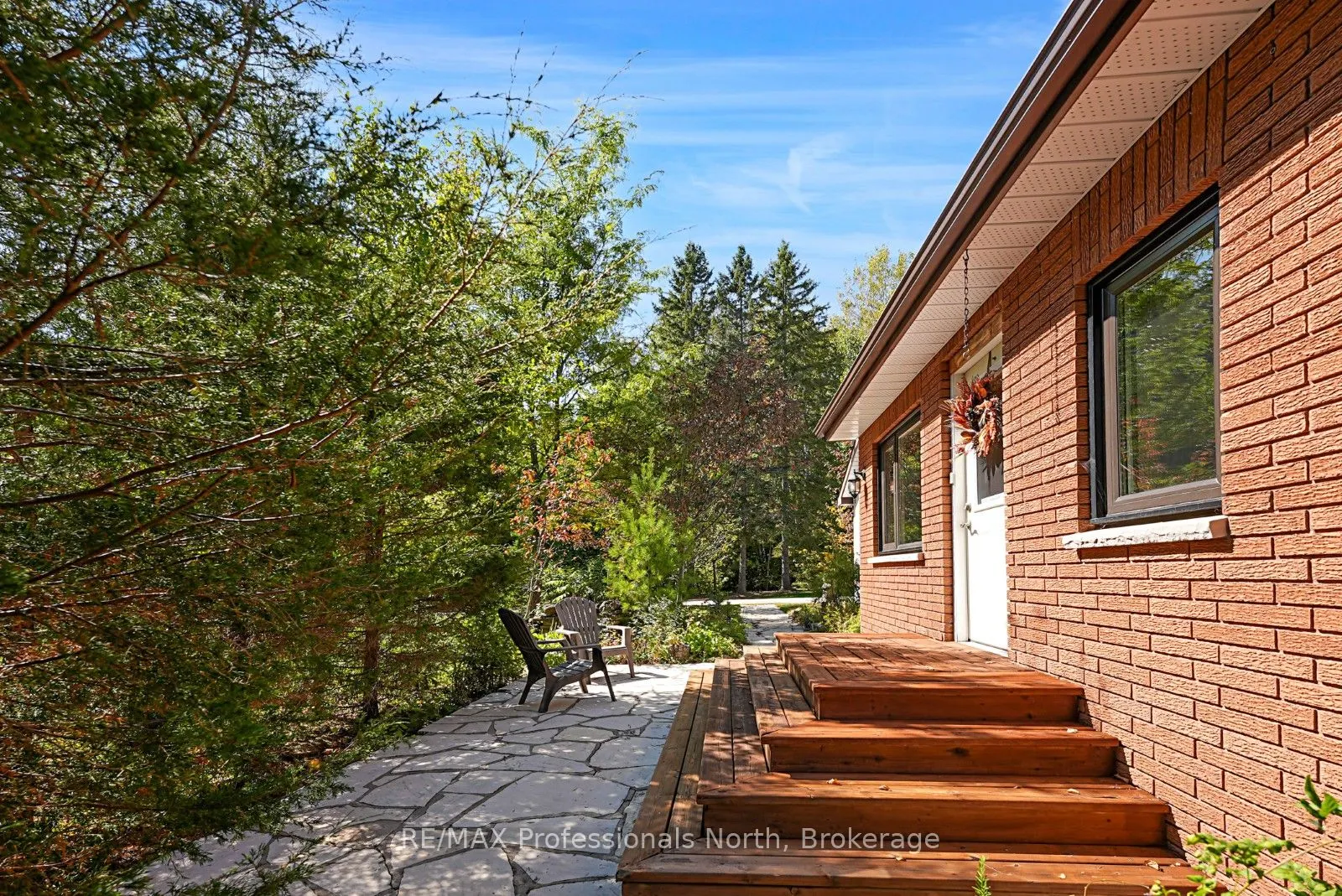 1093 Dark Lake Road