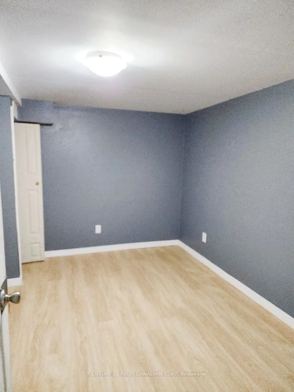 648 Oxford Street E, #Unit1