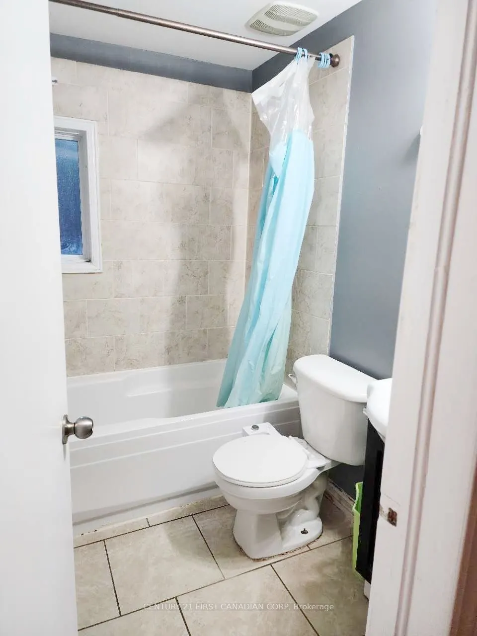648 Oxford Street E, #Unit2