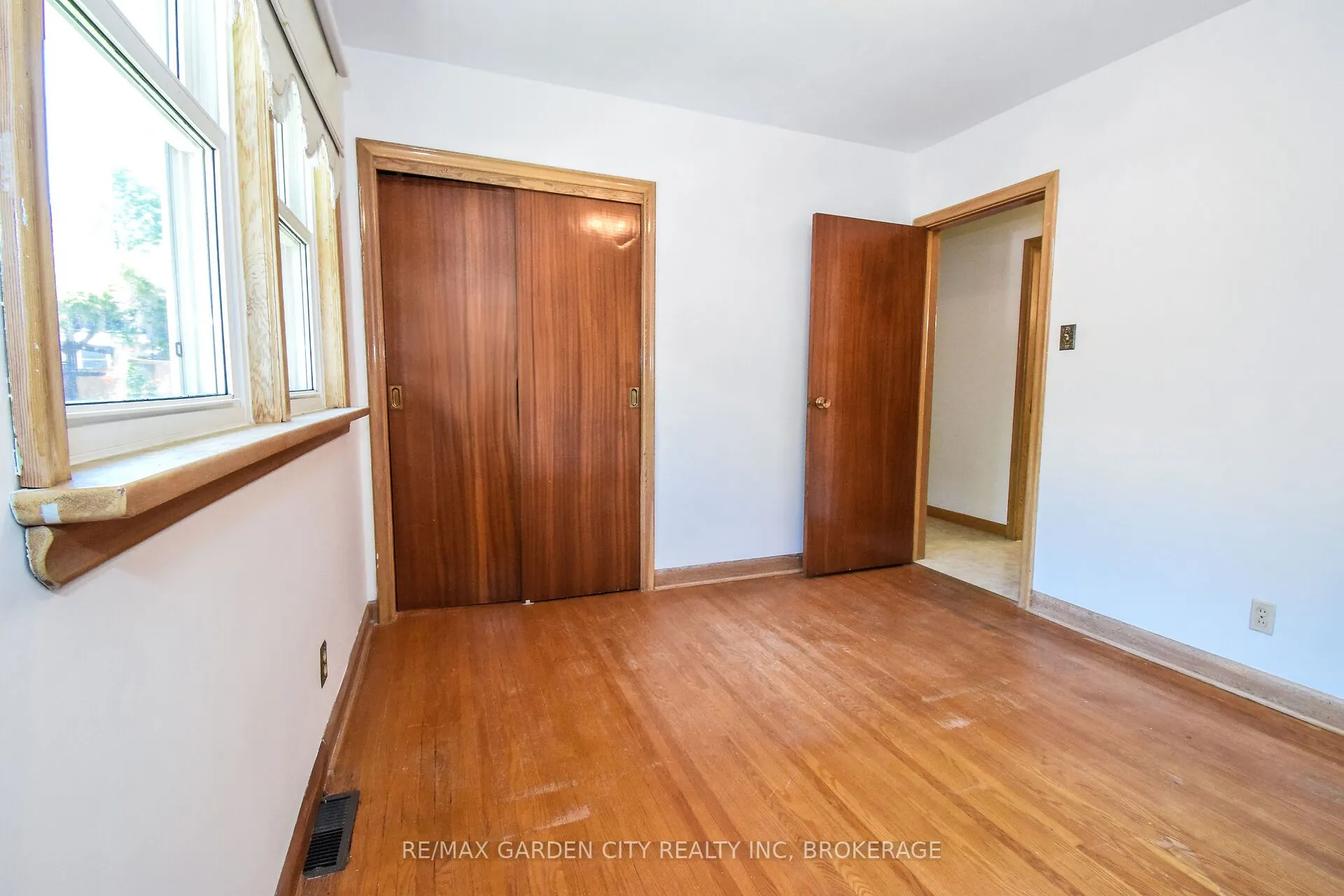 115 Larraine Street