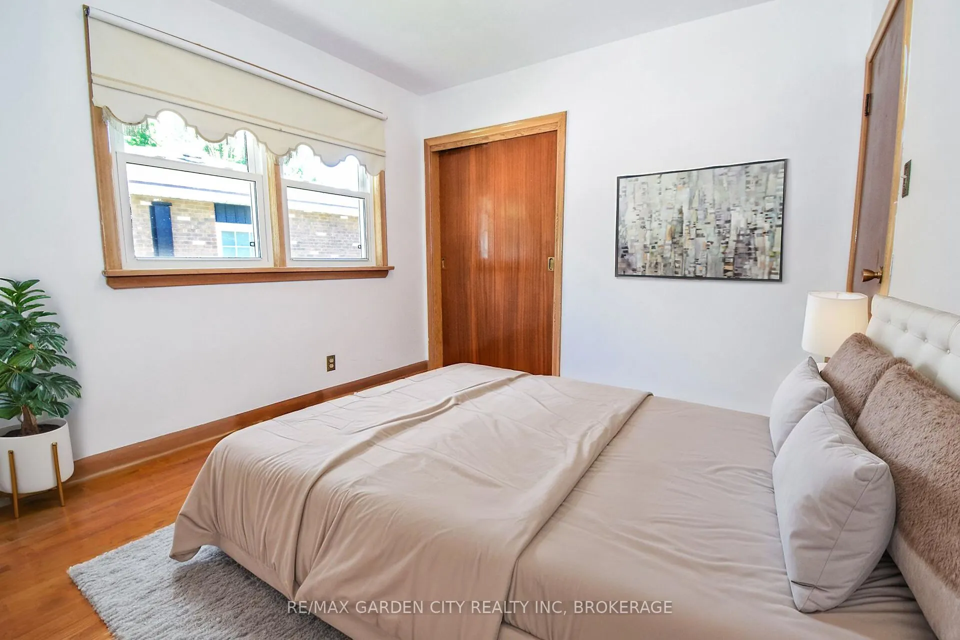 115 Larraine Street