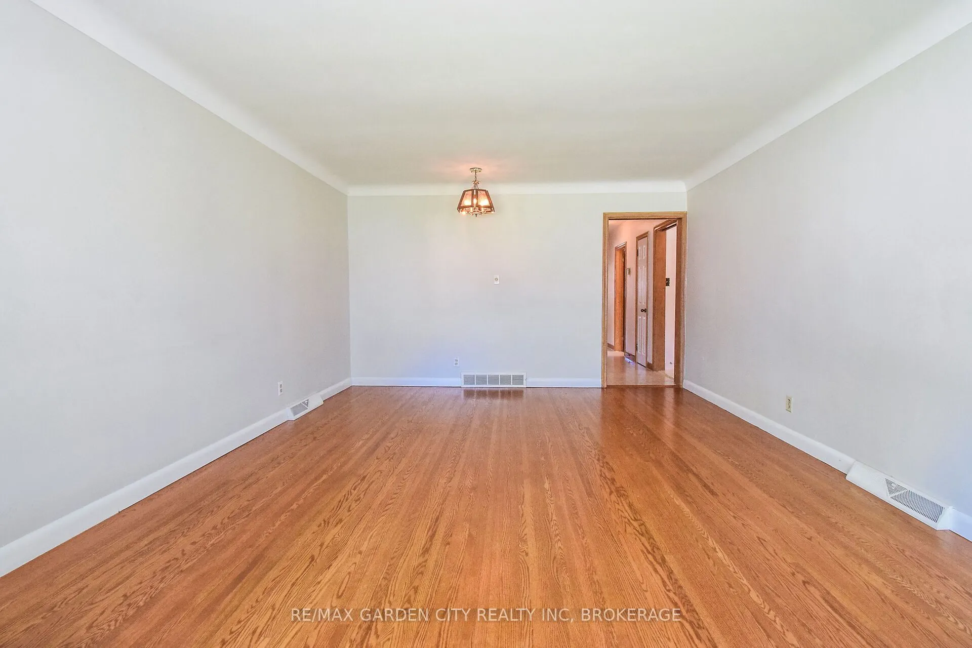 115 Larraine Street