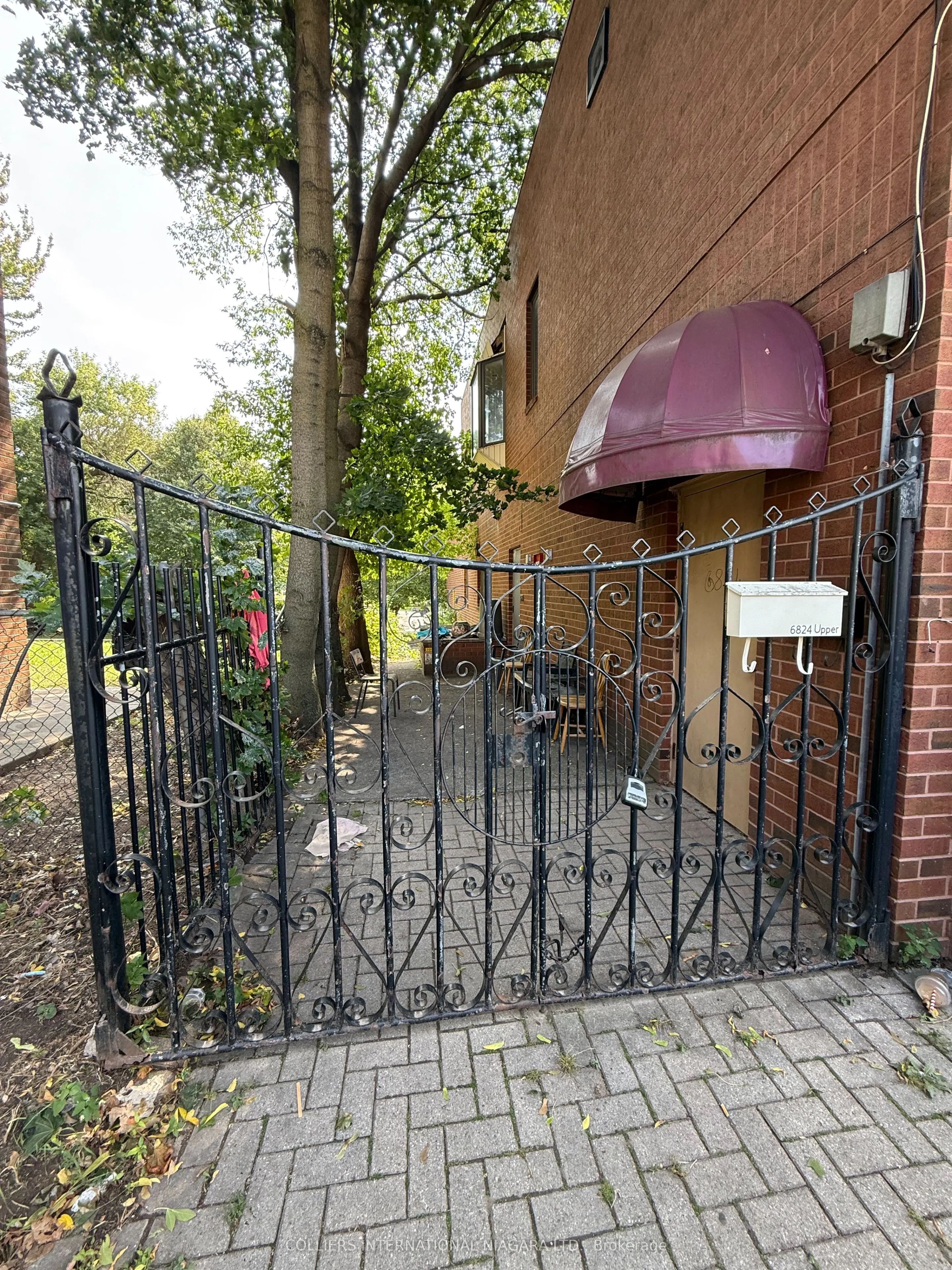 6824 THOROLD STONE Road, #4