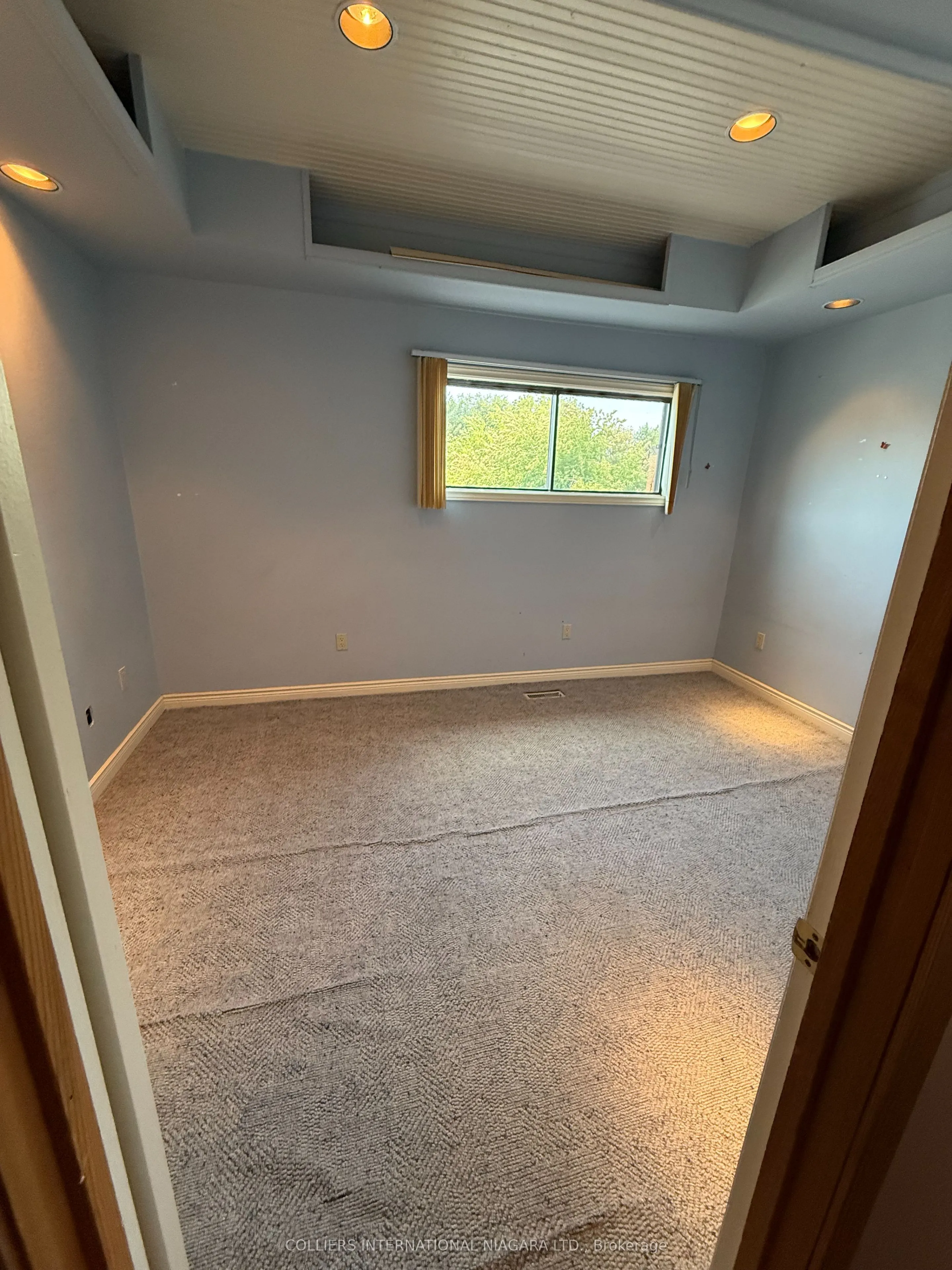 6824 THOROLD STONE Road, #4