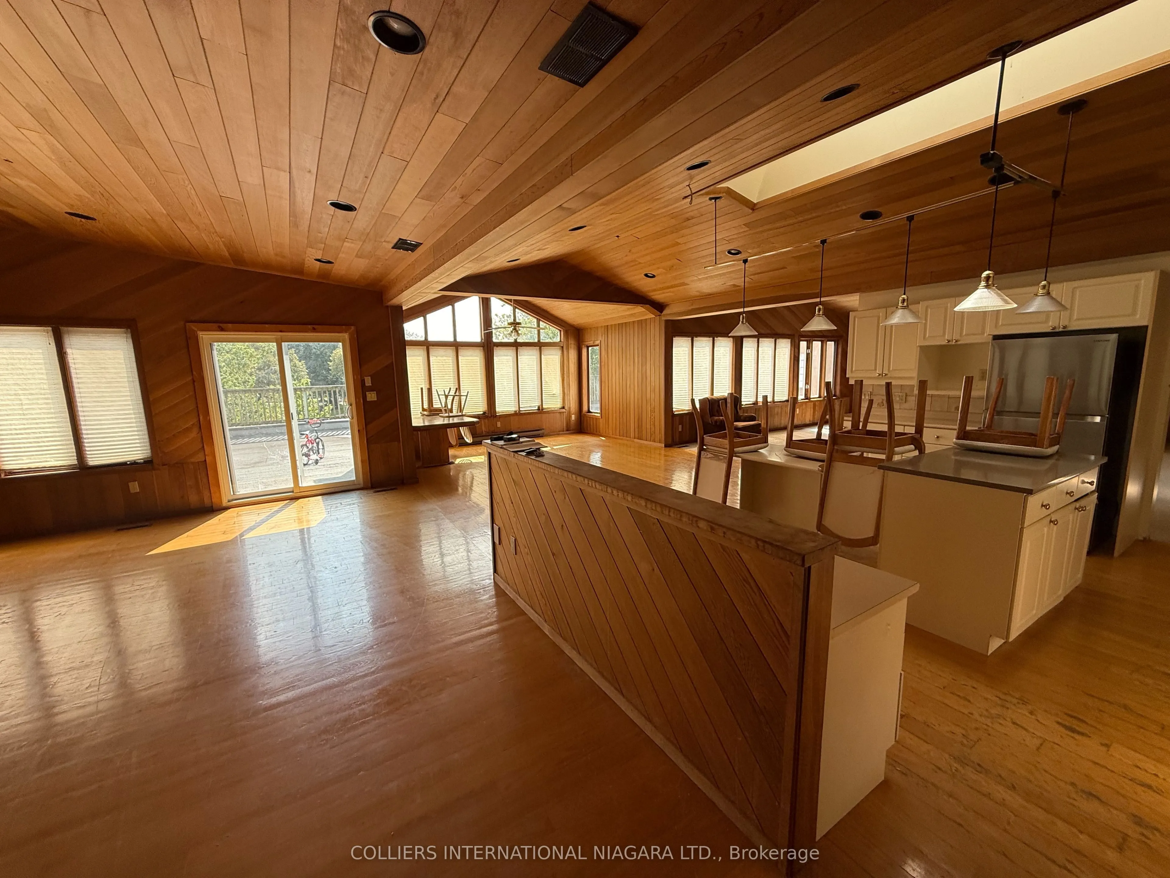 6824 THOROLD STONE Road, #4