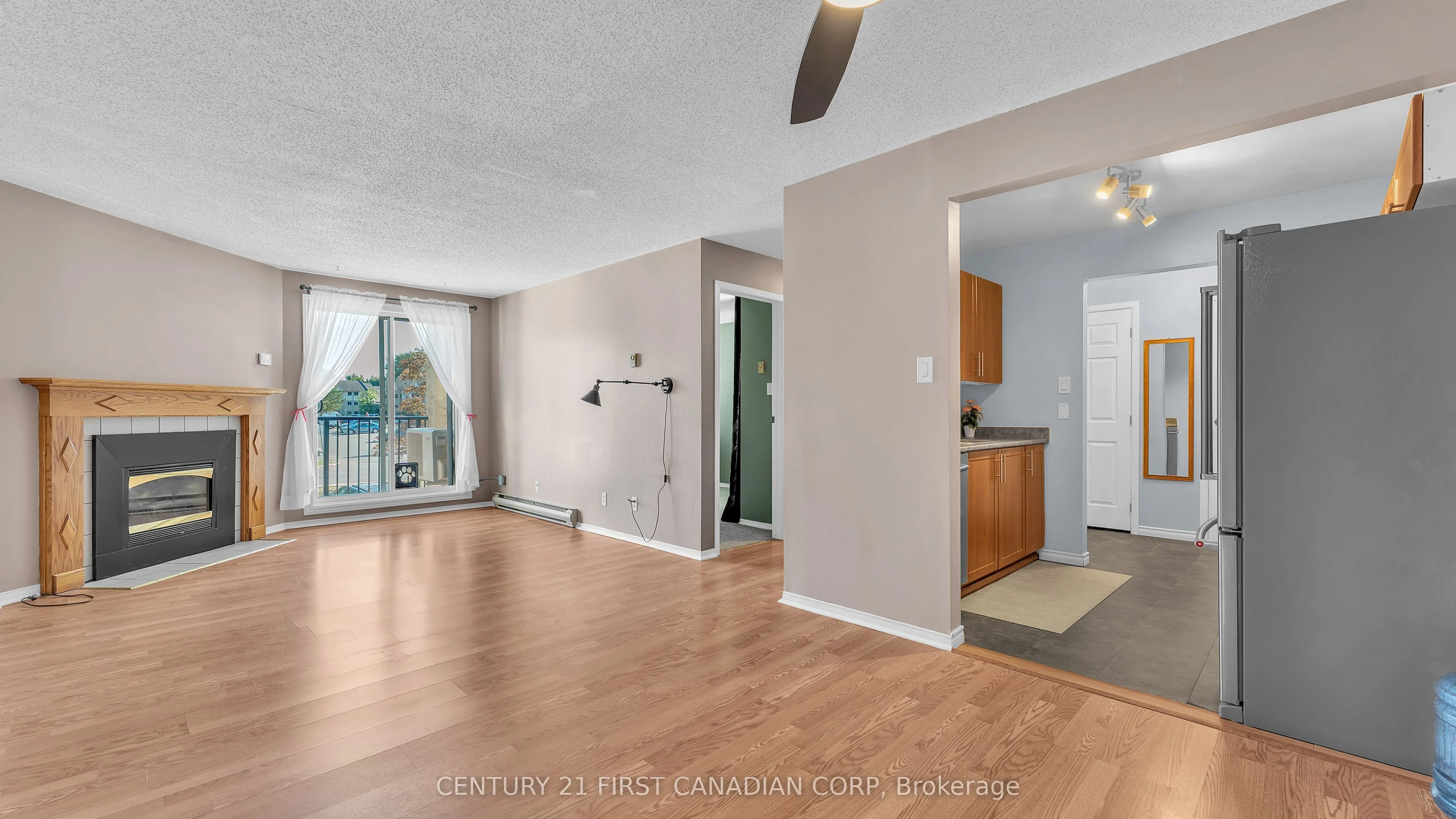 739 Deveron Crescent, #203