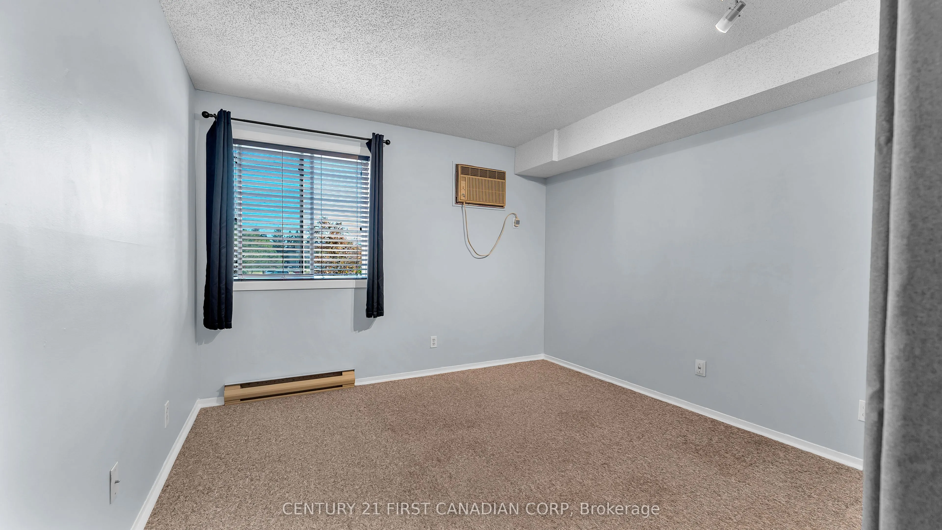 739 Deveron Crescent, #203