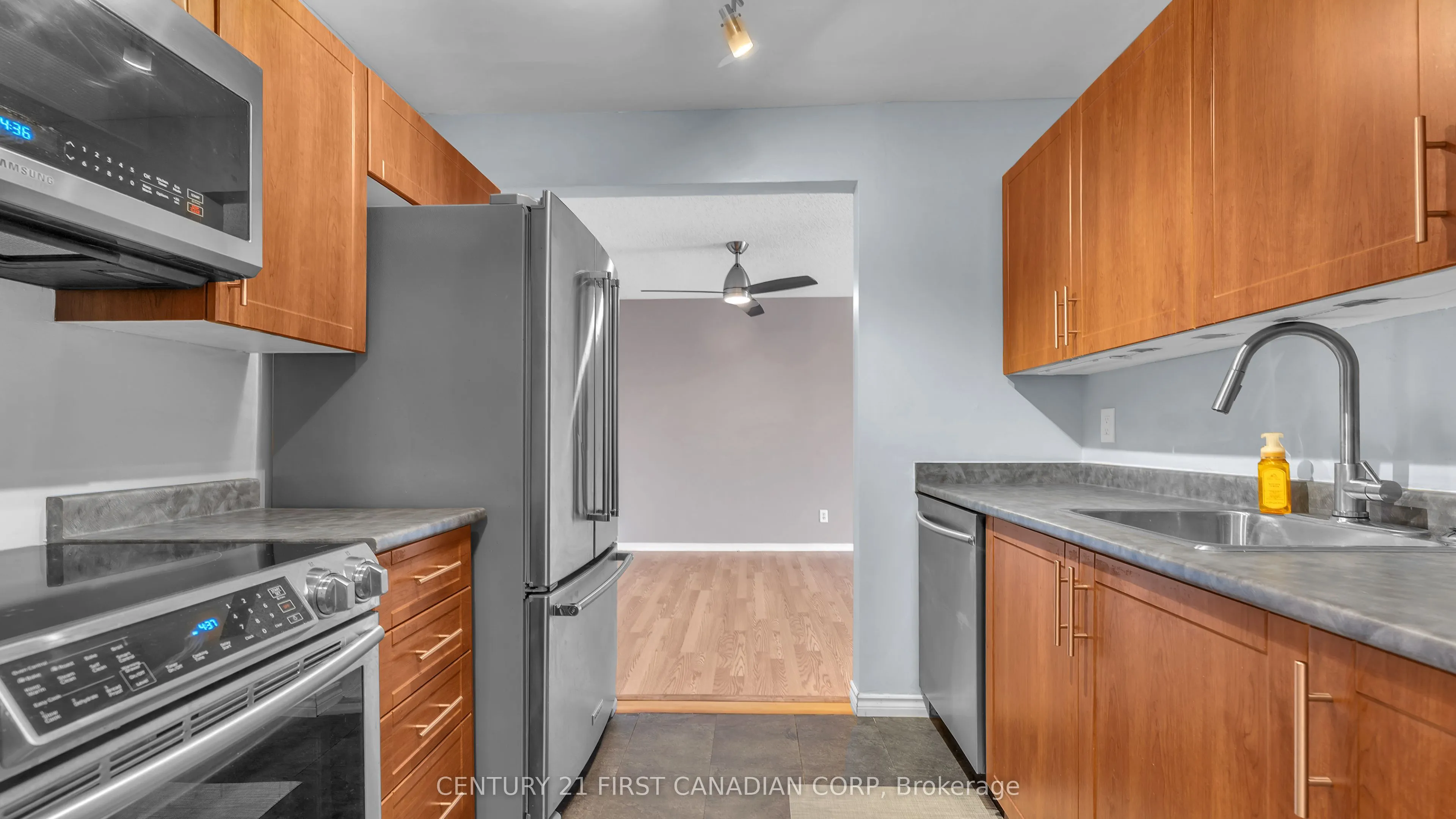 739 Deveron Crescent, #203