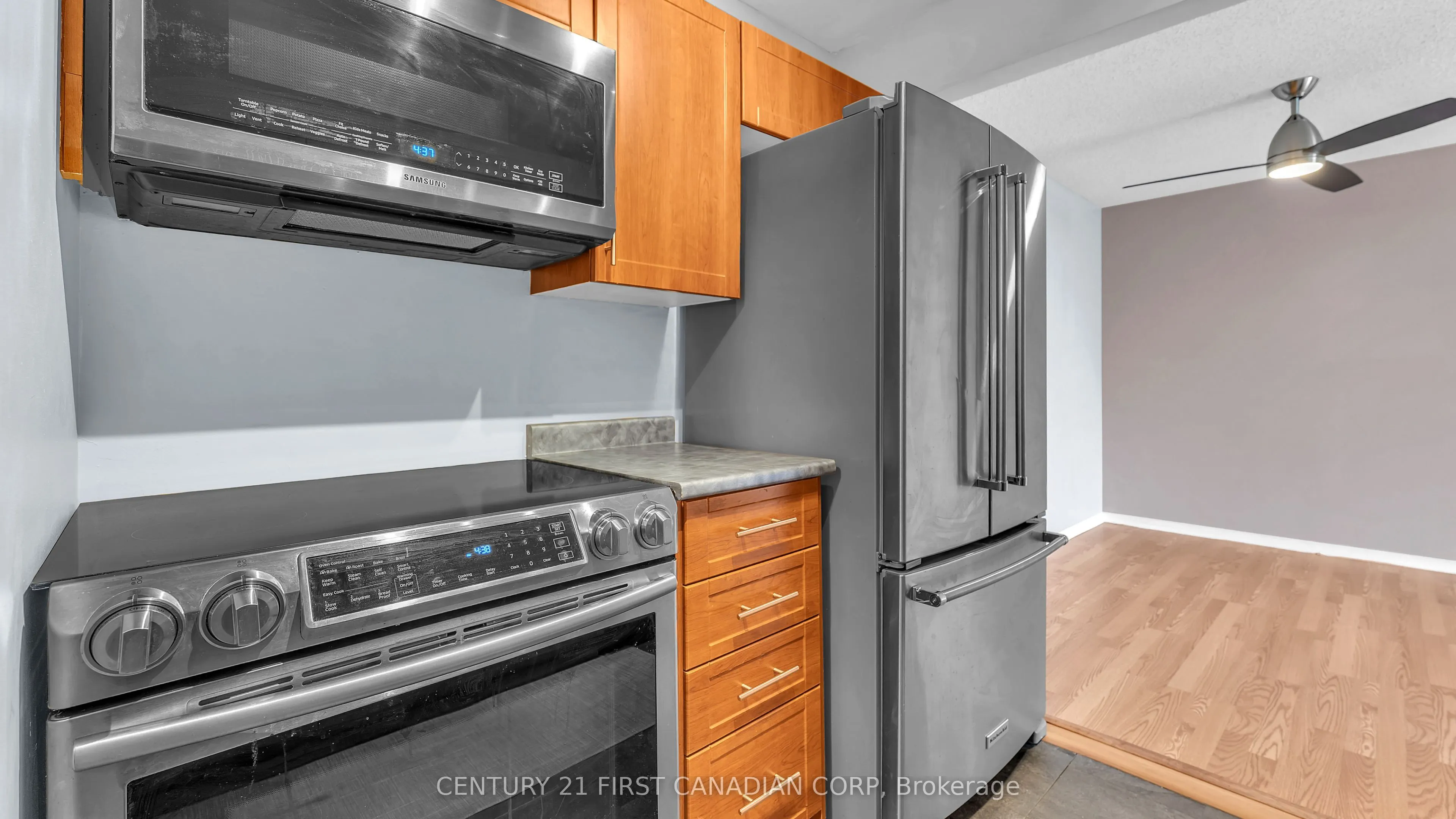 739 Deveron Crescent, #203
