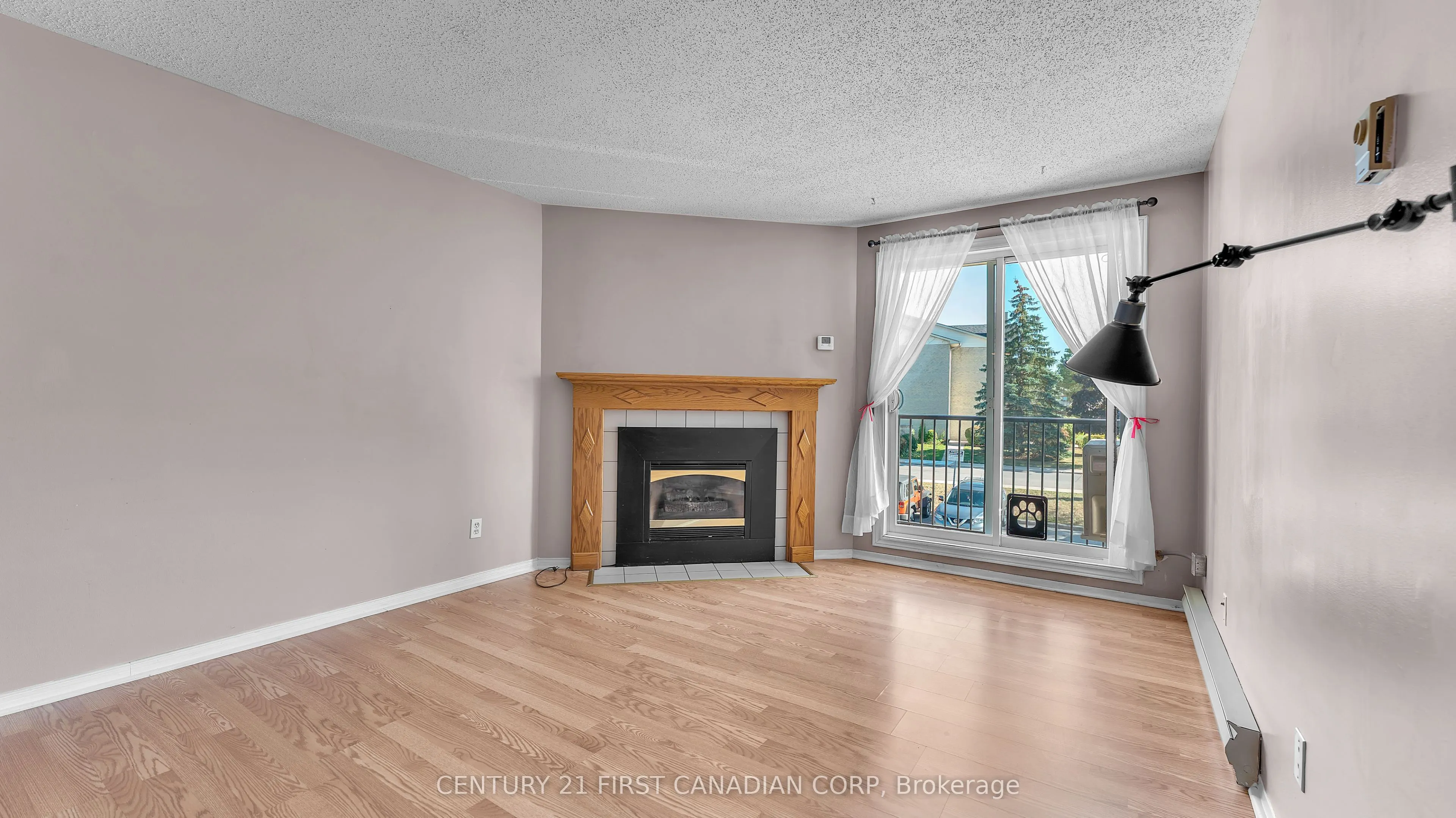 739 Deveron Crescent, #203