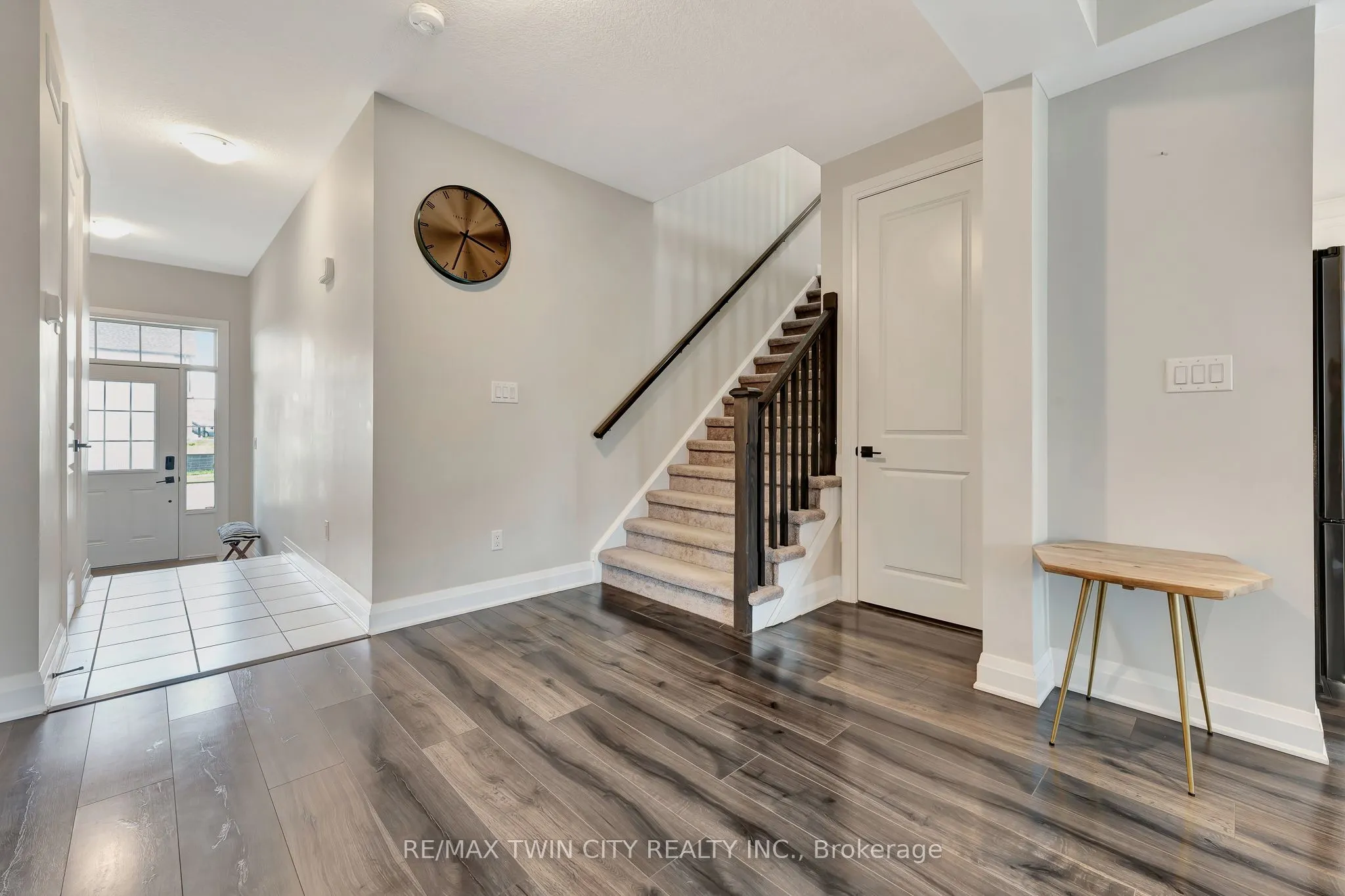 592 Mayapple Street