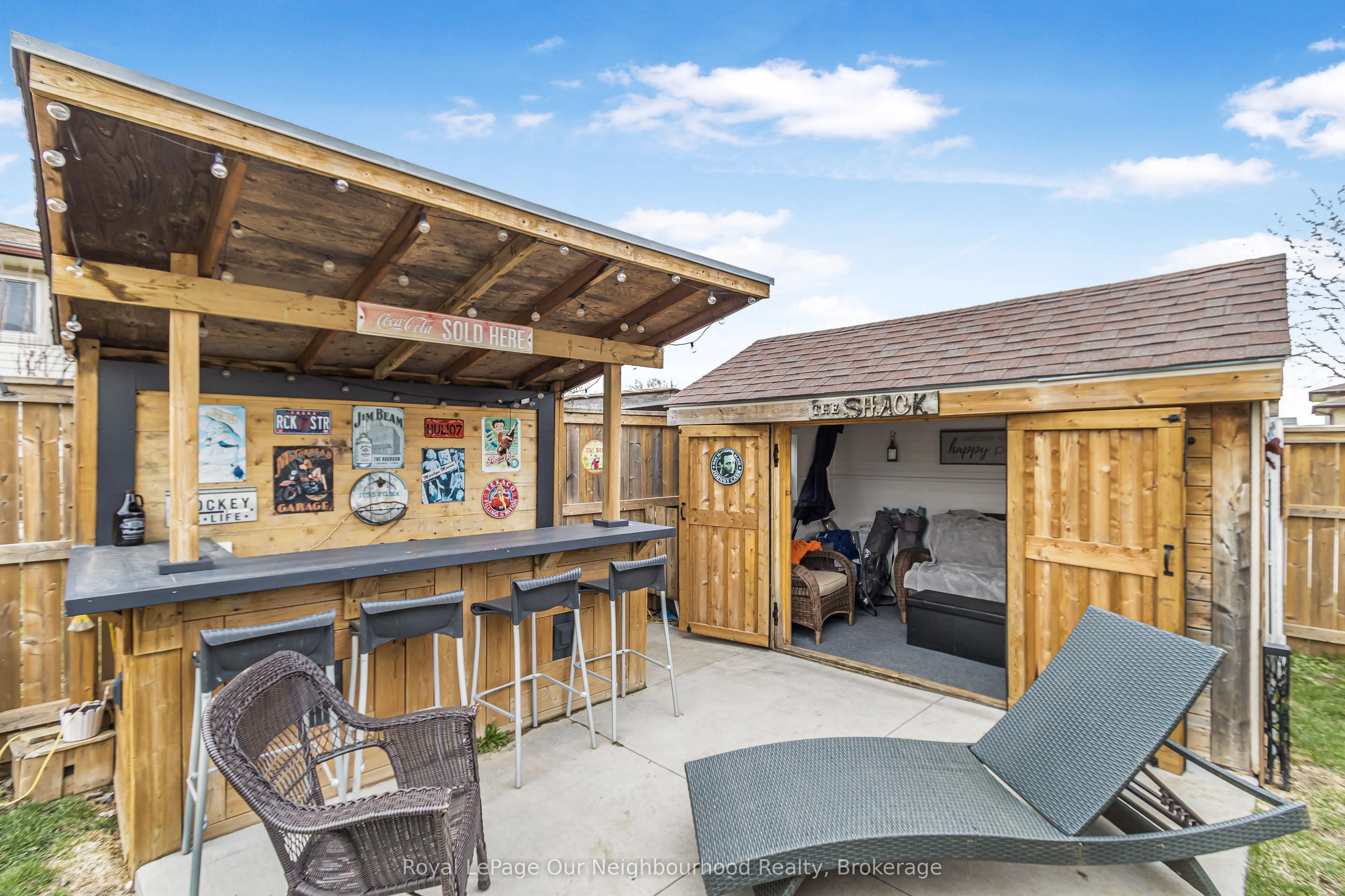 2 Woodfern Road