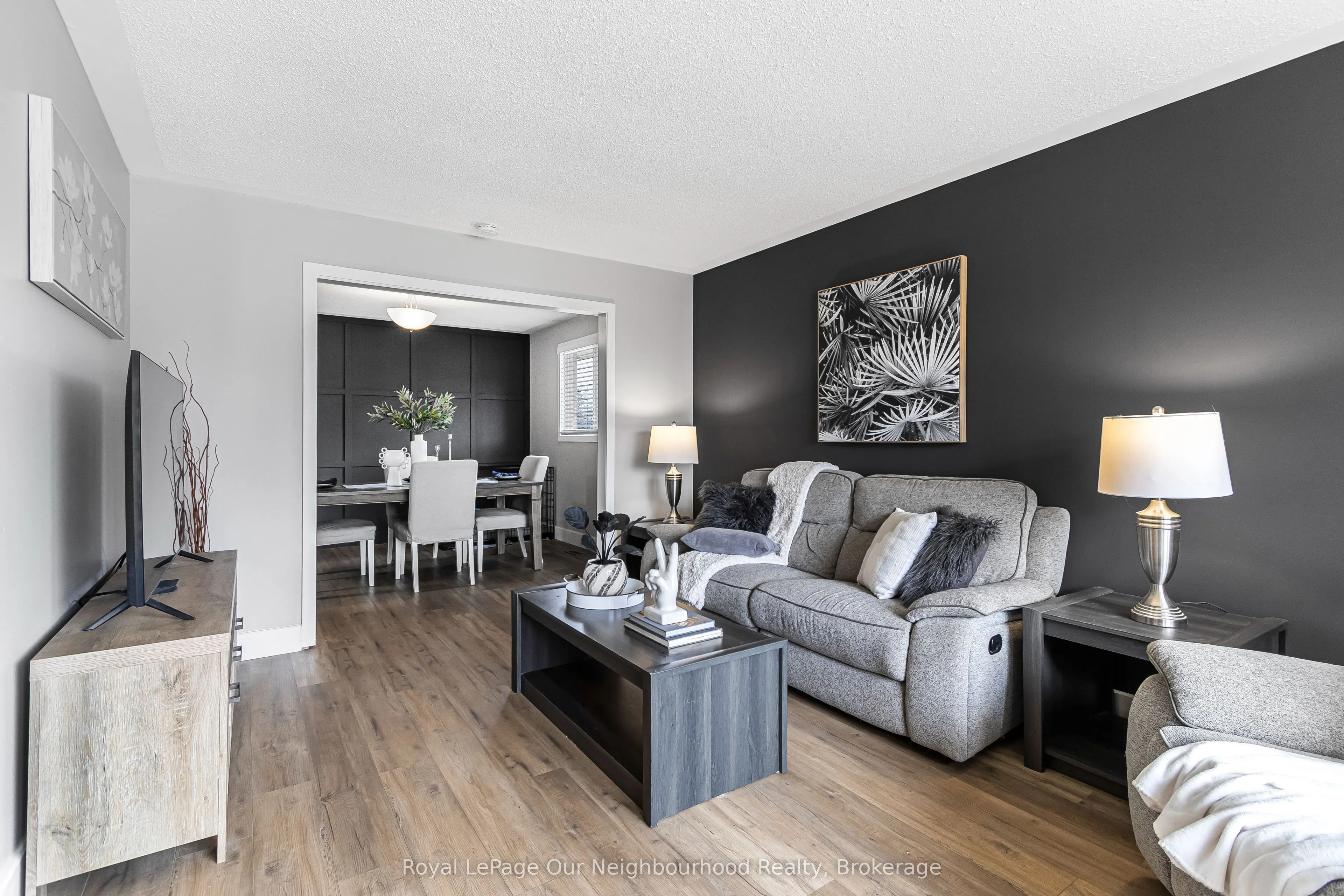 2 Woodfern Road