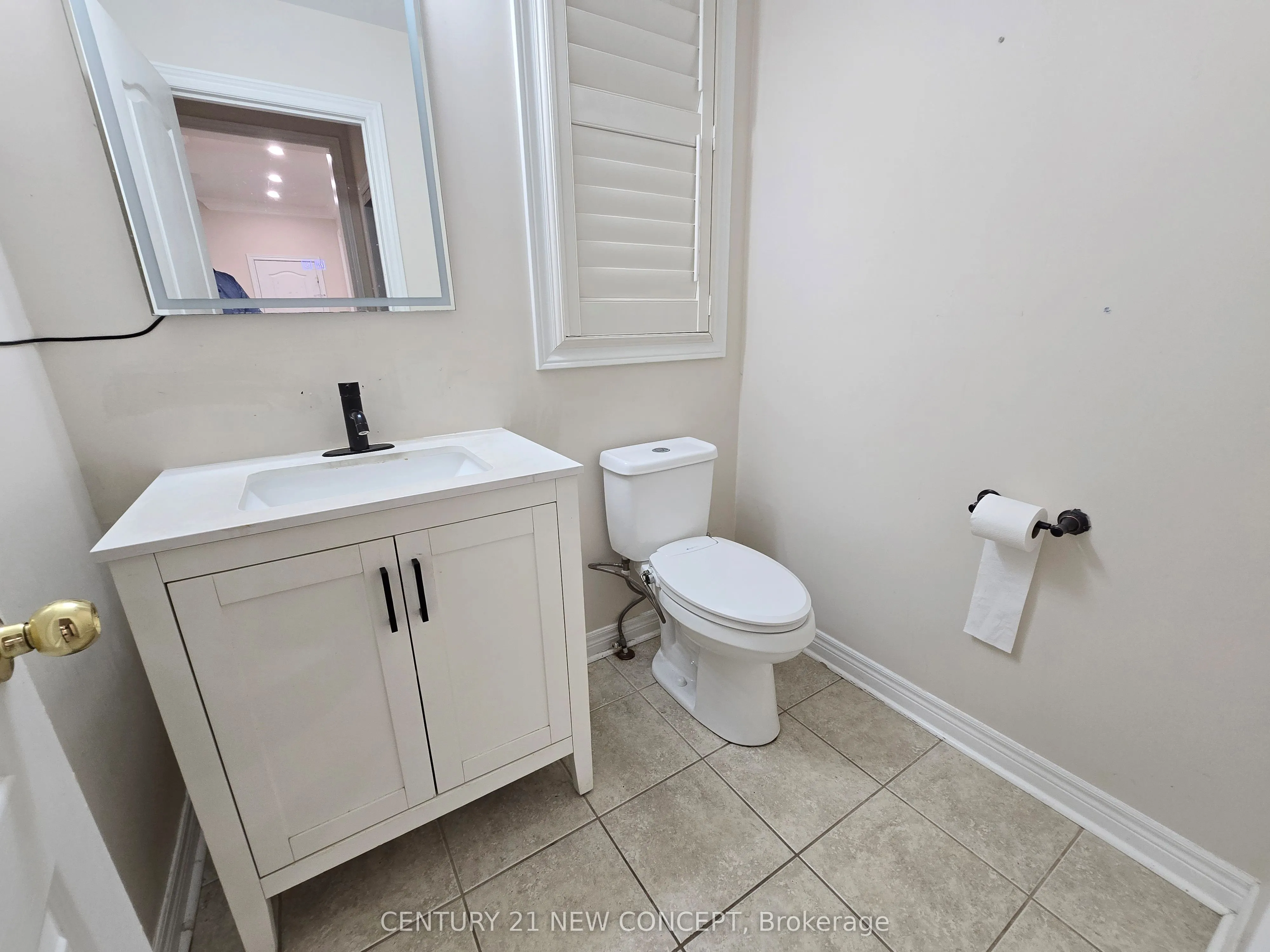 548 Wasaga Crescent