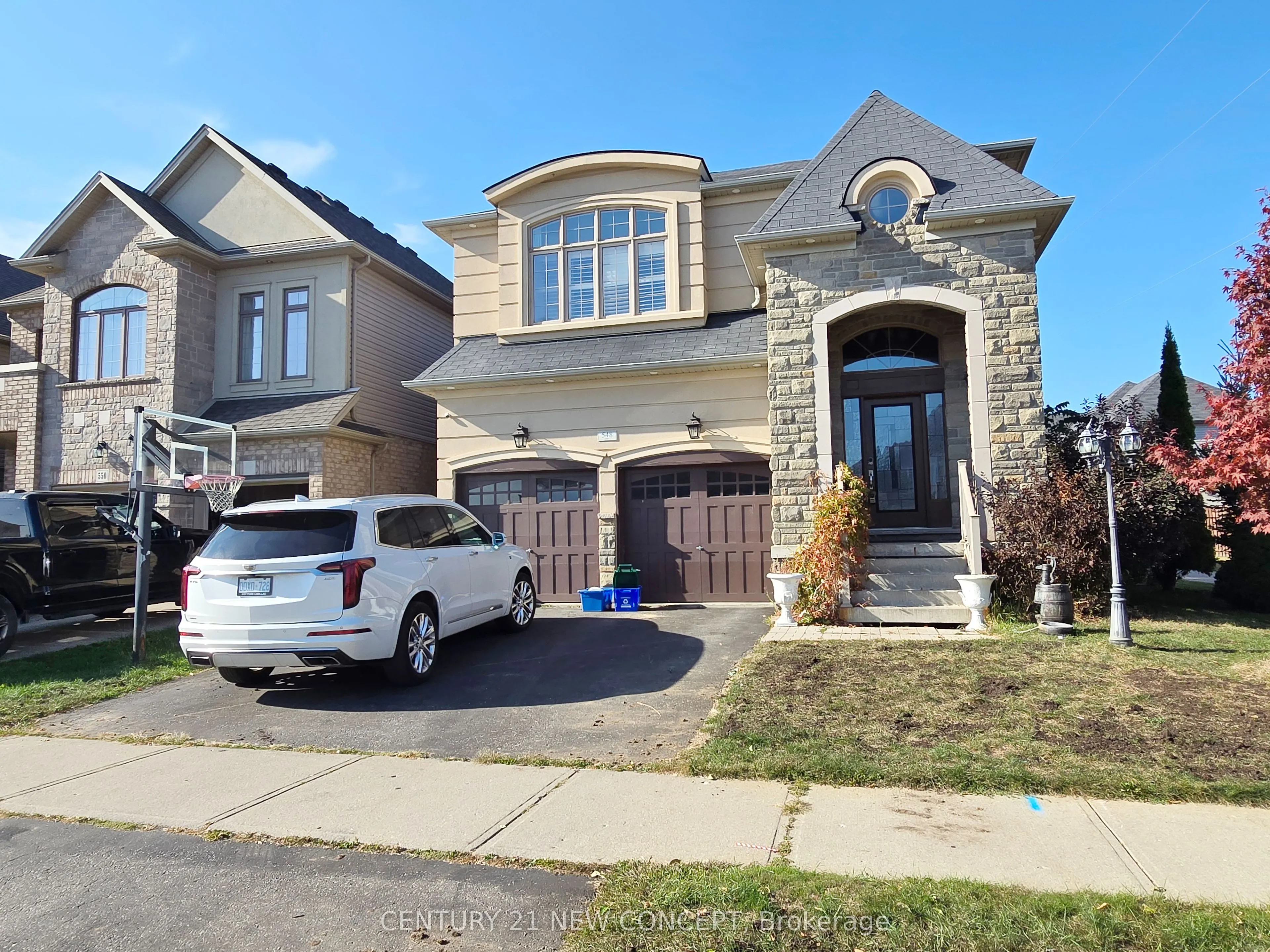 548 Wasaga Crescent