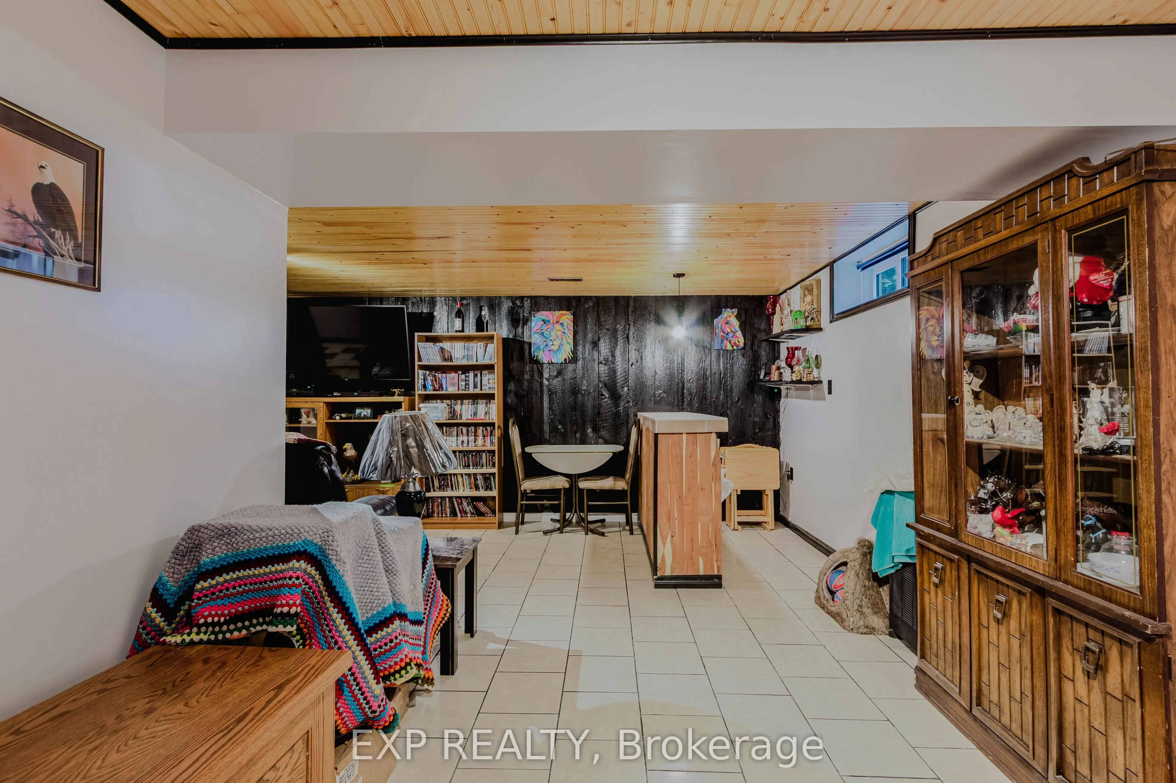 254 Dent Place