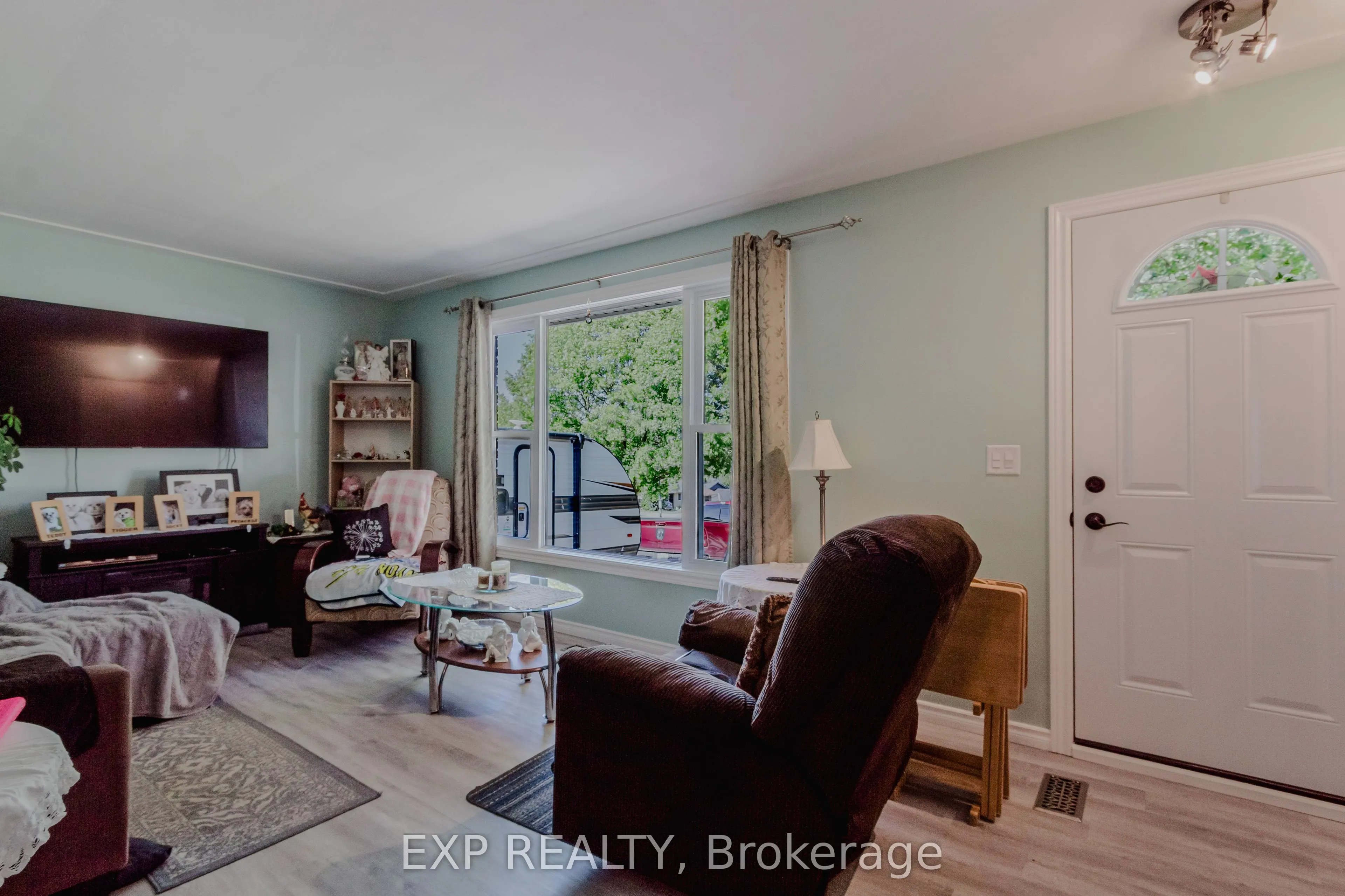 254 Dent Place