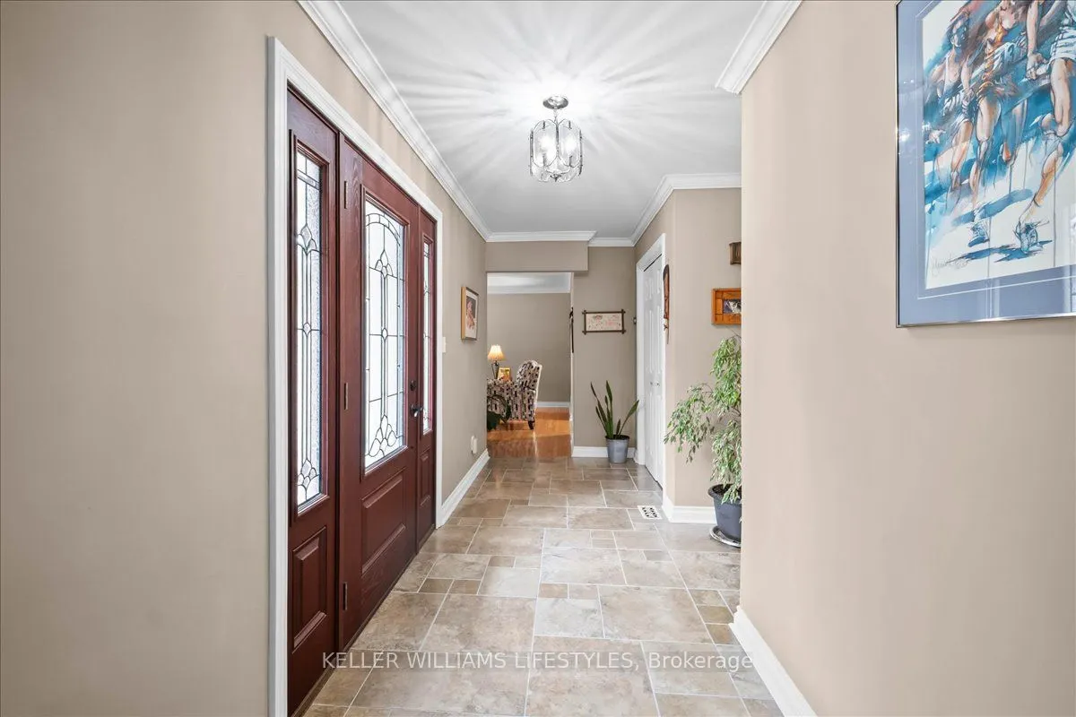 15 Bayley Street